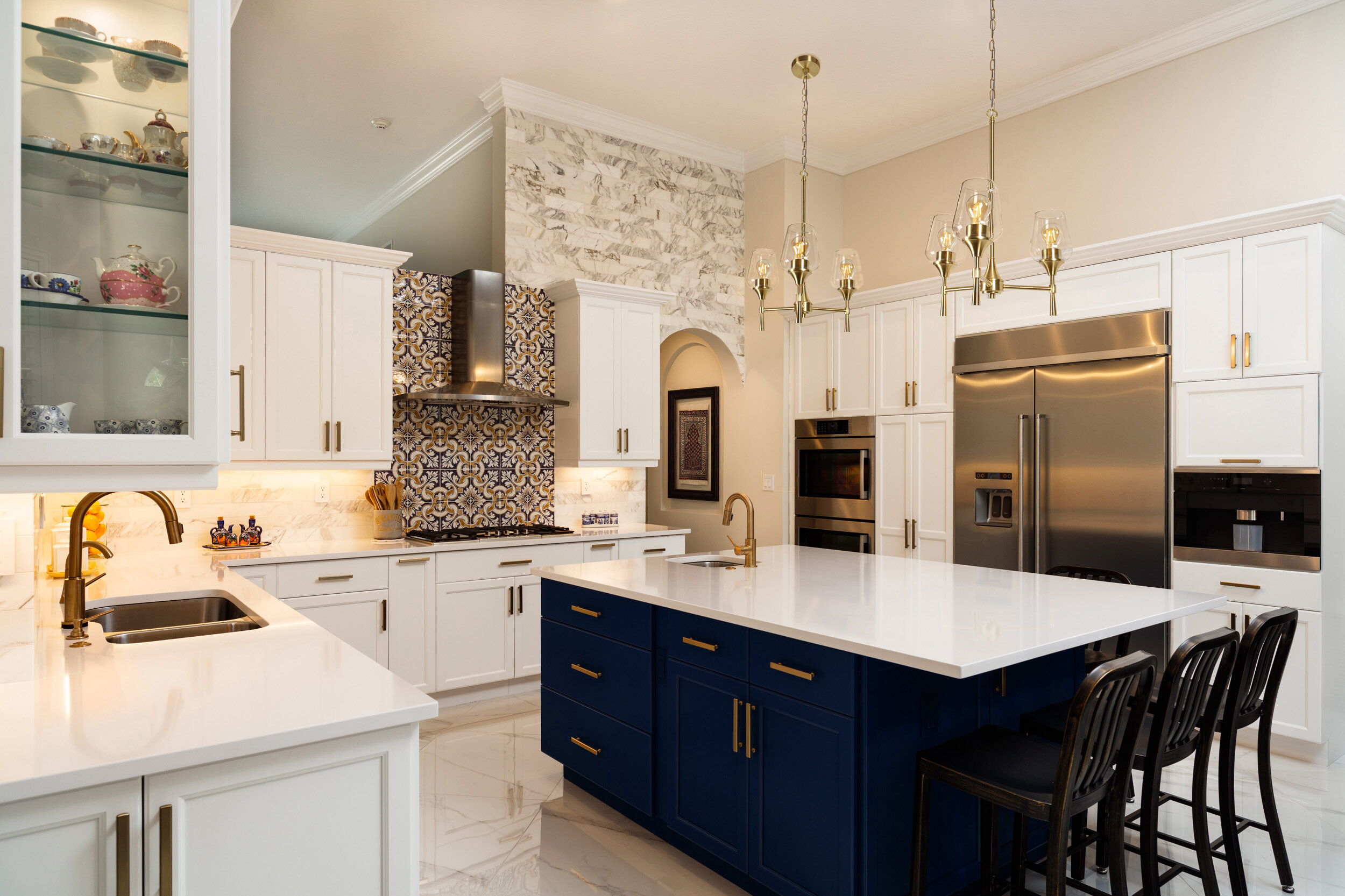 Luminance Brands - Stella 3LT Chandelier