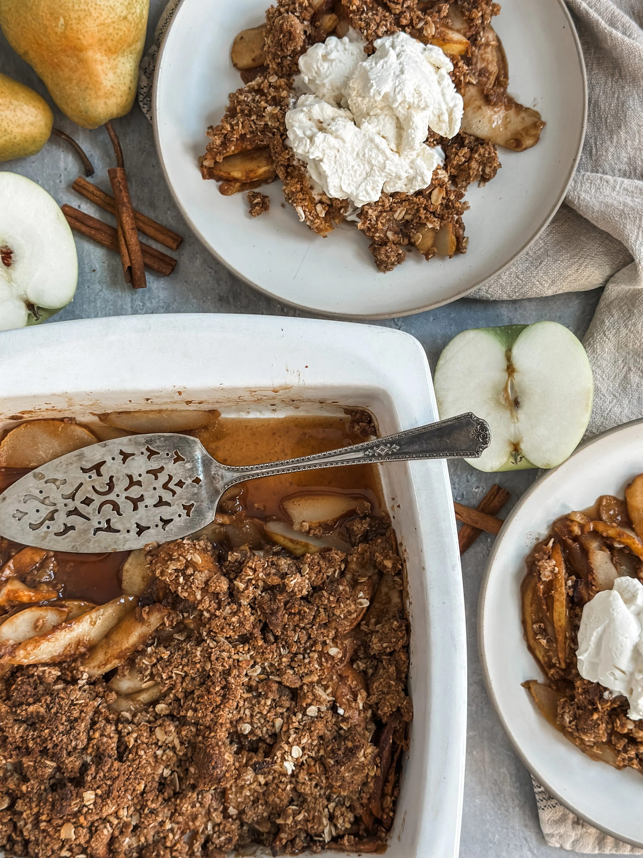 Ginger Pear &amp; Apple Crisp