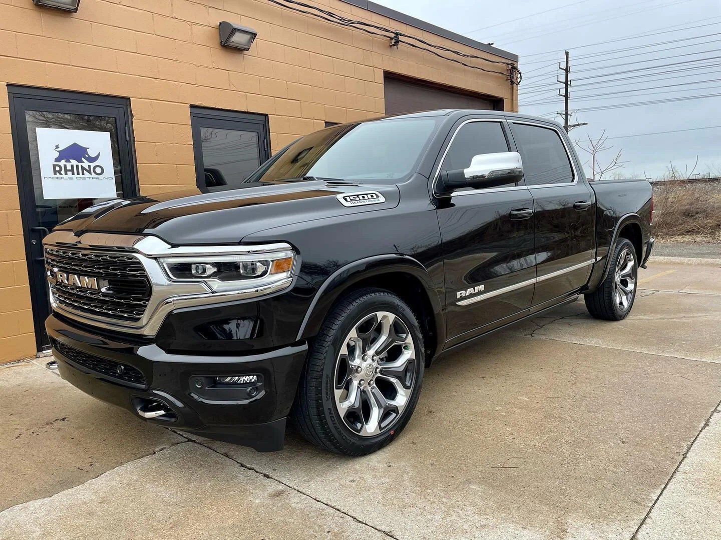 The owner of this brand new Ram make an investment with us to keep his truck in great shape. We applied paint protection film to the front bumper and ceramic coated everything for protection. We also tinted the front windows to enhance the look and k