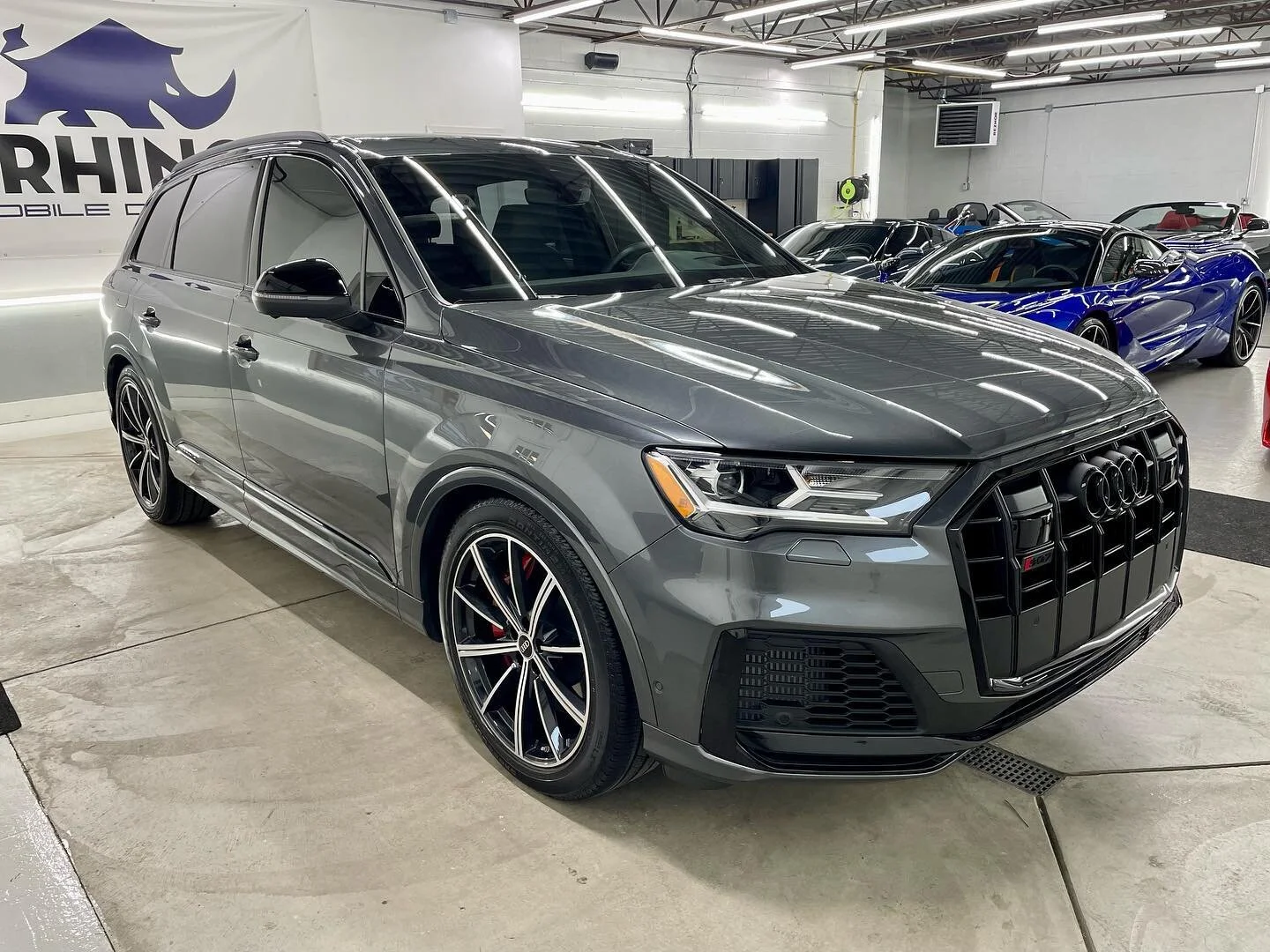 Always fun to enhance the look of a new car with a fresh ceramic coating🦏

Rhinomobiledetailing.com