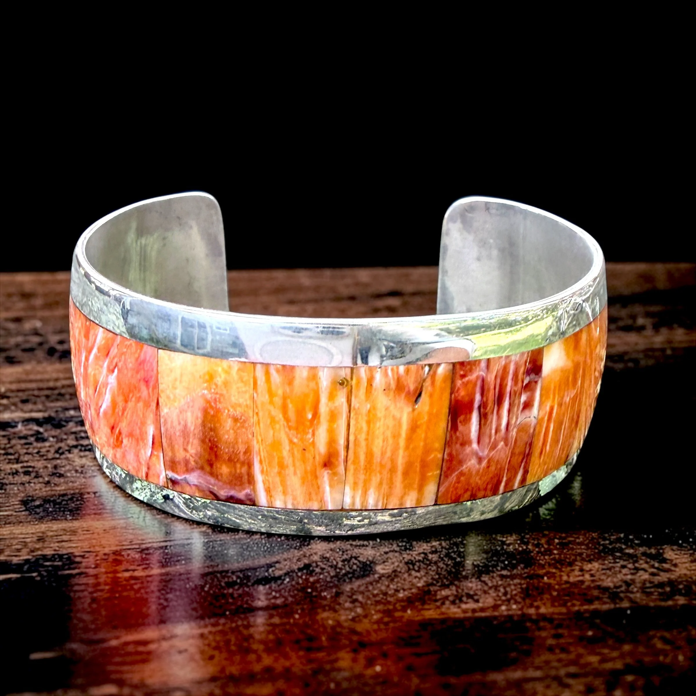 Melvin Francis Sterling & Spiny Oyster Cuff
Inlaid, Signed FRANCIS STERLING
Navajo/Dine