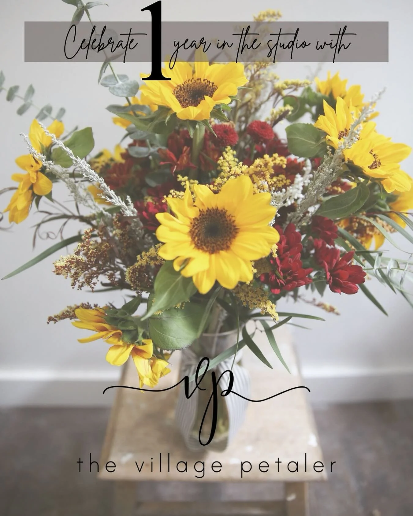 Celebrating 1 year in our studio space with flowers! 
Are you surprised? 😉💐
Join us November 1st, during Sidewalk Saturday, from 5-7 pm. 
Enjoy a unique make n&rsquo; take fall flower bar, a silent auction on a &ldquo;one of a kind&rdquo; arrangeme