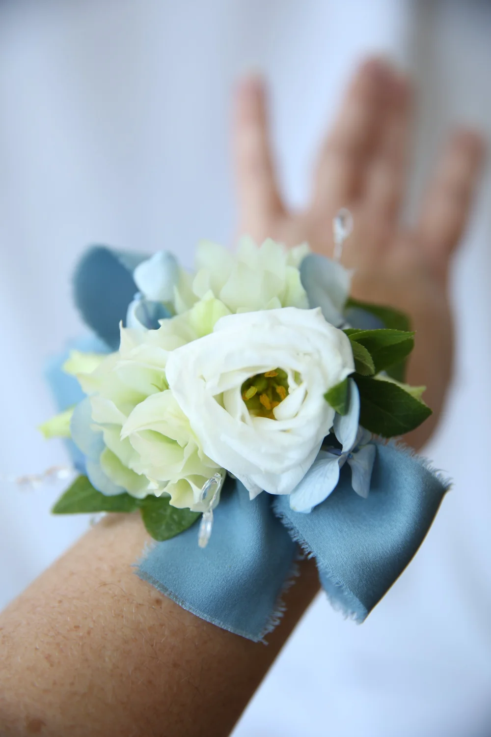 princess polly baby blue dress ChainPlus Wedding Corsage & Boutonniere Set, Artificial Hand Flower for Prom/Suit  Decor, 1pr main image 1