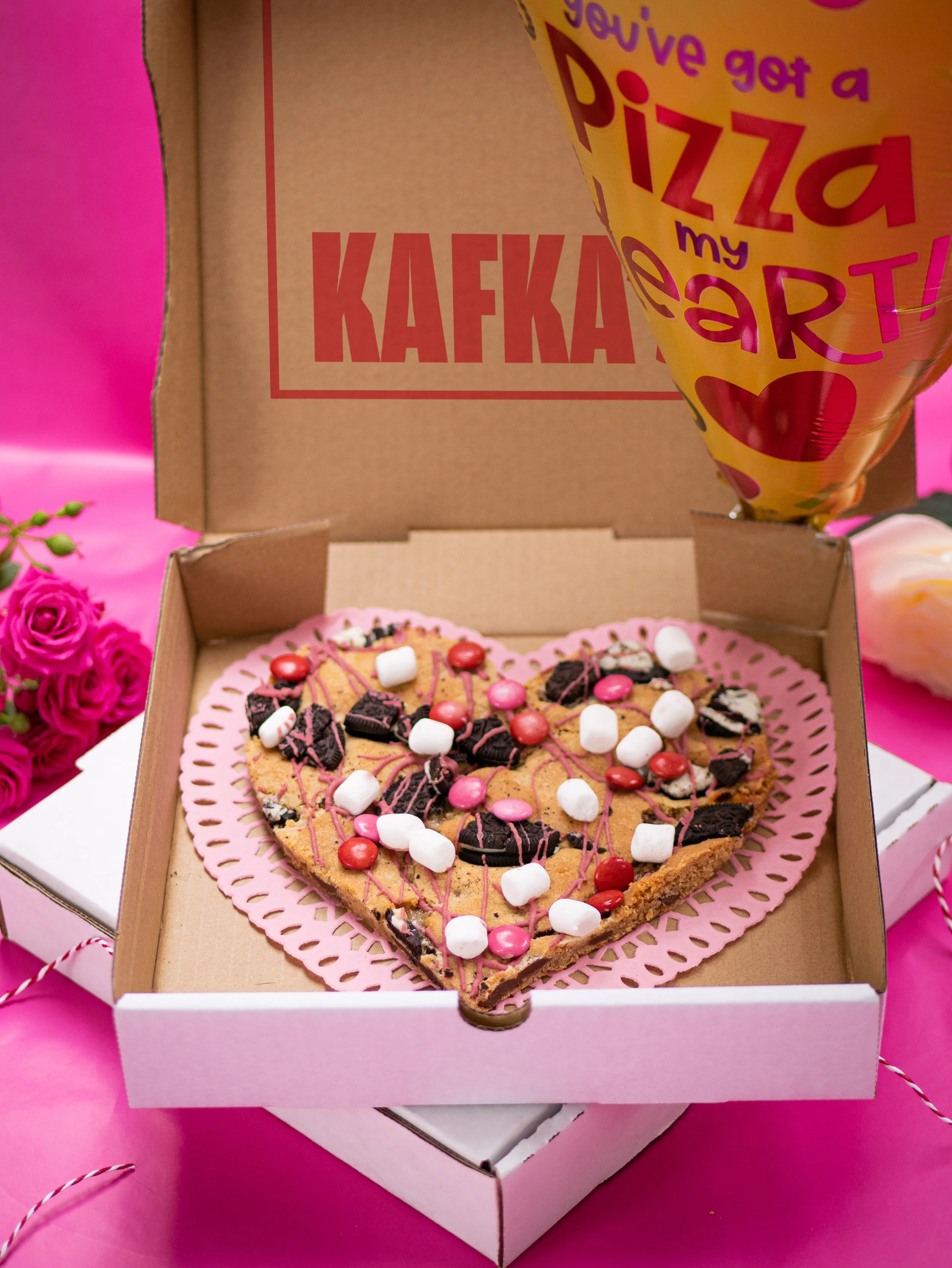 Kafka'sHeartShapedPizzaCookieValentine_1_PhotoMansonWard.jpg