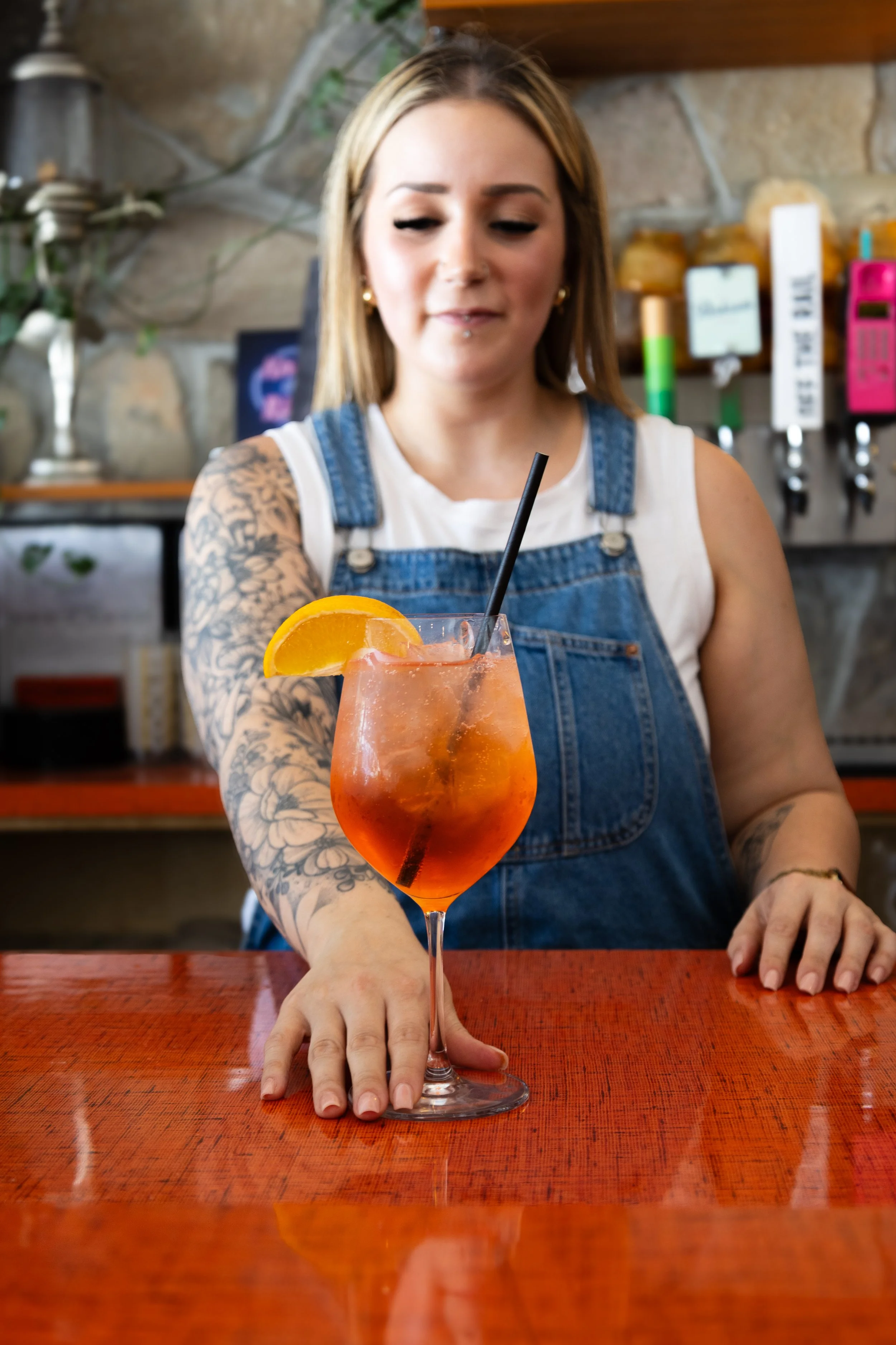 RedWagon_Cocktail_AperolSpritz_Dinner-1940_MansonWardPhotography.jpg