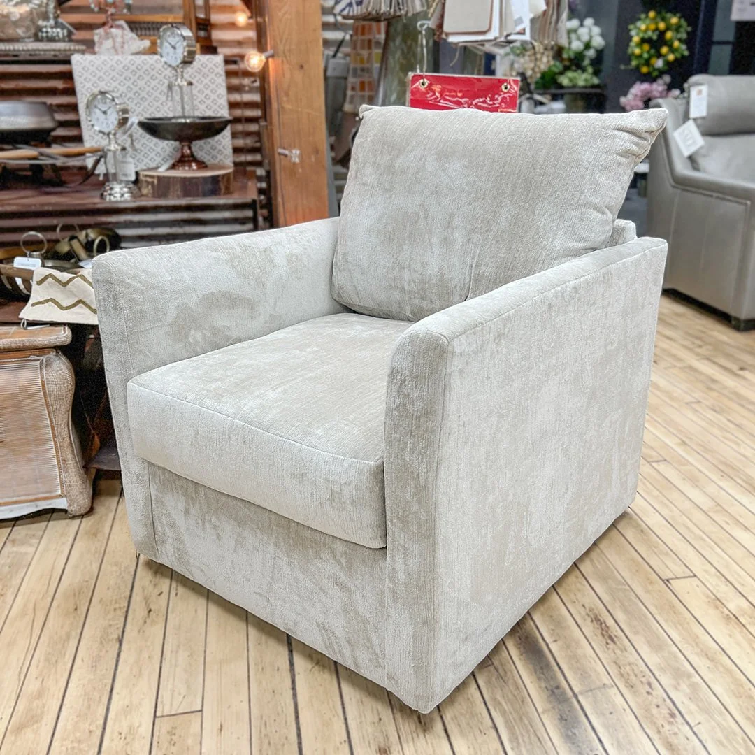 deep swivel chair.jpg