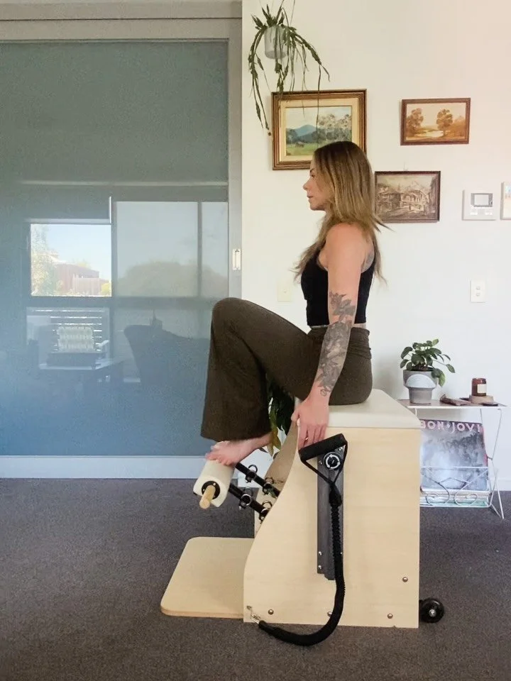 After a morning of feeling a little discombobulated (how good is that word) and unable to feel settled, I came back to a practice that grounds me. Slow, steady, breath-centred movement. To be fully absorbed and focused on your body and breath.

Iv se