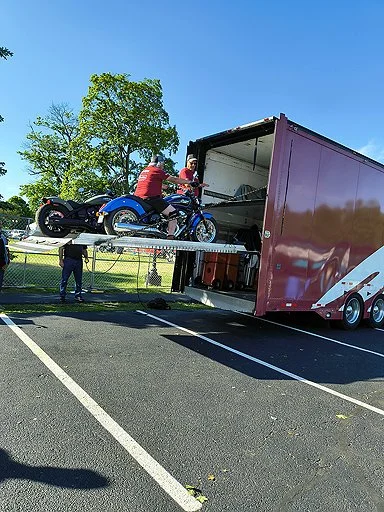 Loading_Bikes.jpg