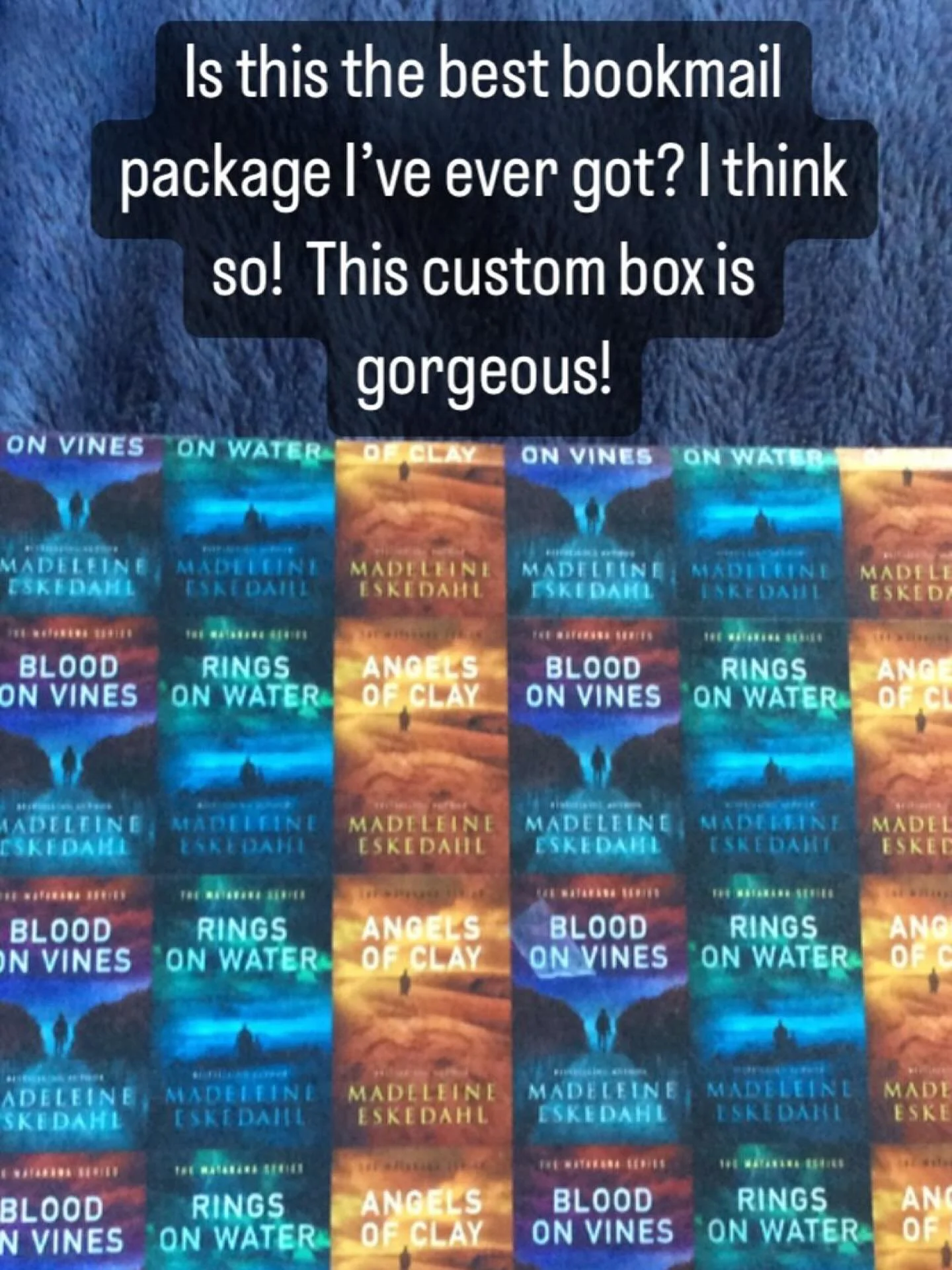 Repost @whatchrissiereadnext 🥰. Happy reading !!
#angelsofclay #thematakanaseries #nzcrimefiction #madeleineeskedahl #bookstagram