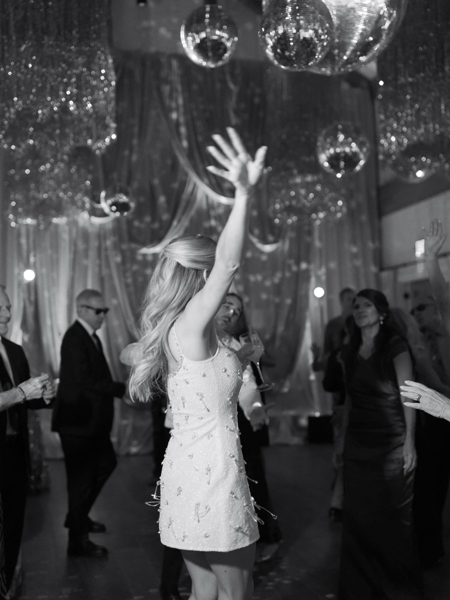 Sayin Bye to 2025!! This year was filled with lots of growth, beautiful love stories, designs that excited me and the best clients and team. I&rsquo;m so grateful for everyone who is a part of our journey, and everyone who allows us to be a part of t