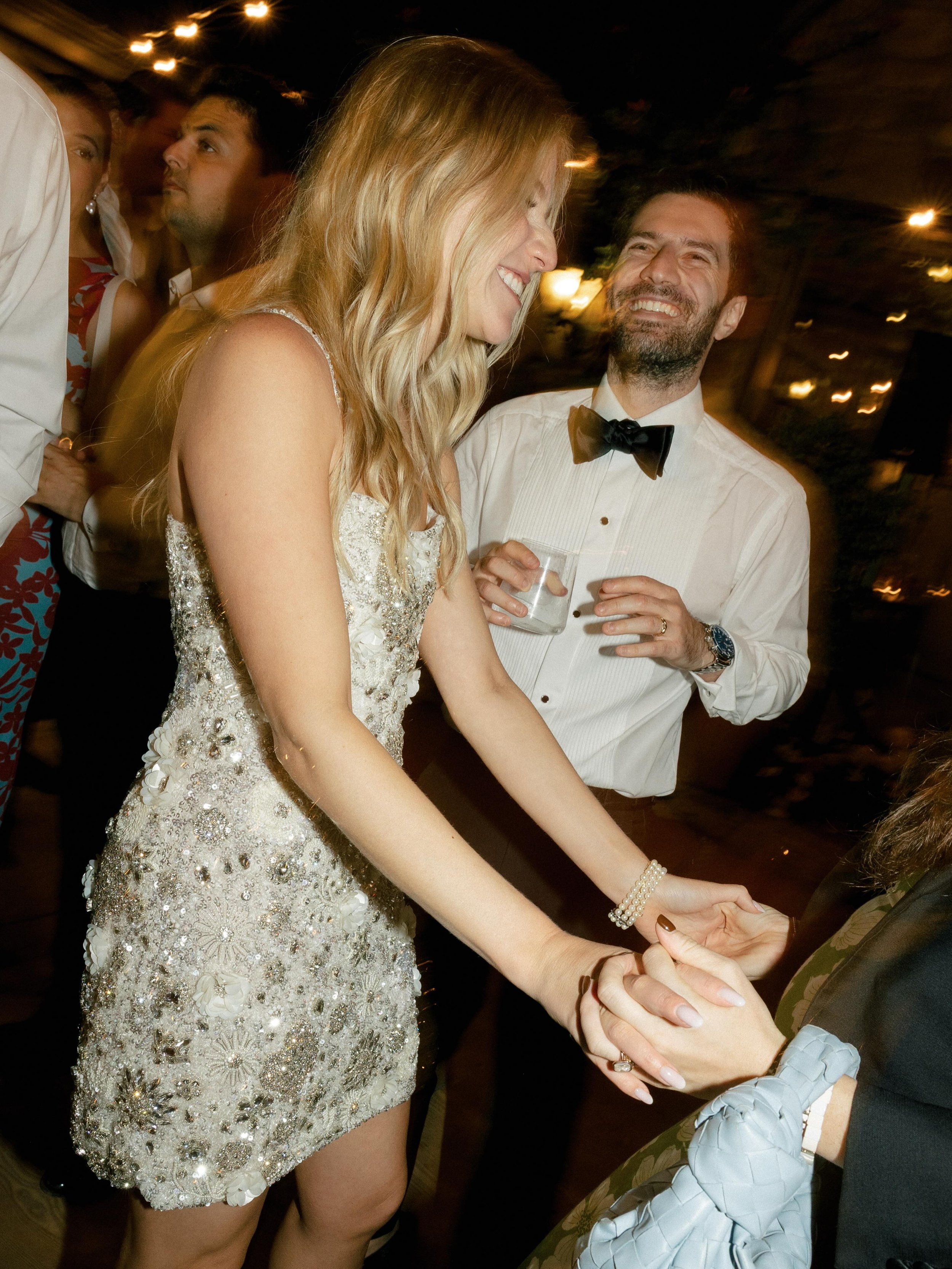 The party that no one wanted to leave 💃🏼🪩✨ Dancing into the next day with H+E in the canyon.

#thacherhouse #ojaiwedding #ojaiweddingplanner #partydresses #secondlook