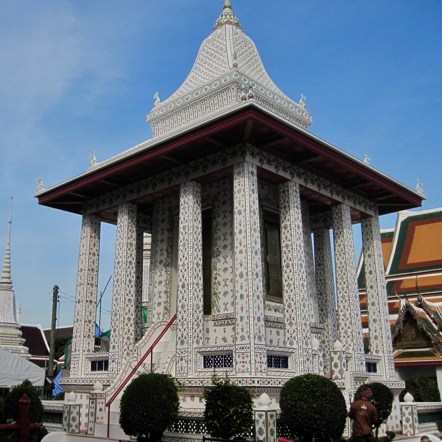 i went to thailand and i took some pictures