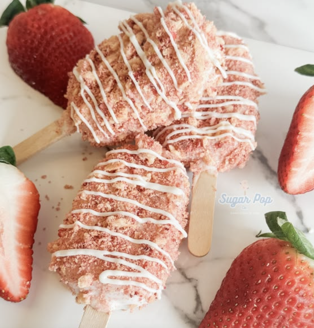 Blush Berry Crunch Cakesicles