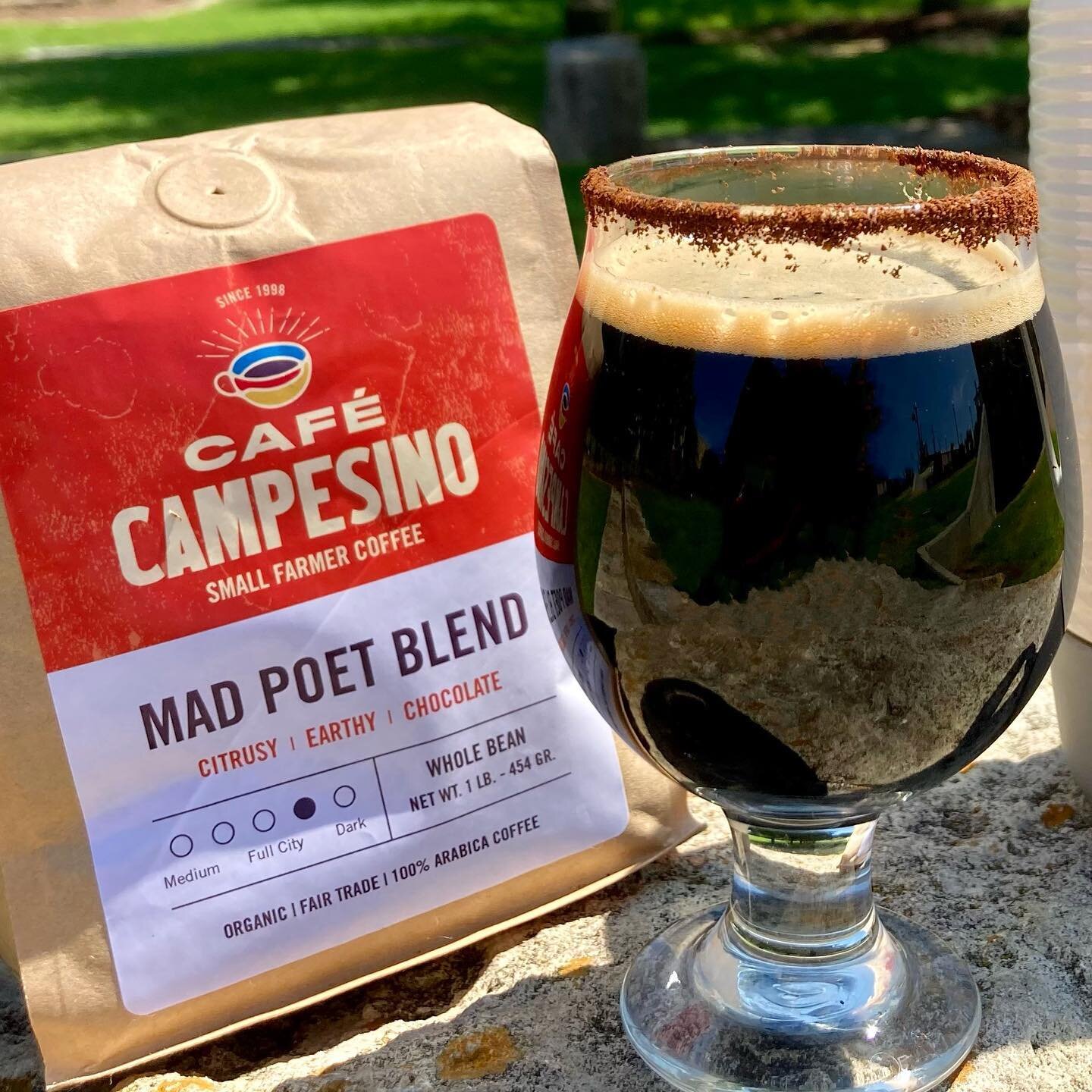 Enjoy some Americus in Albany tonight with a pint of @cafecampesino Coffee Stout &amp; Americus Beer &amp; Hymns, The Low Flying Angels. Started by Father Richard Nelson and his wife, Deacon Geri Nelson, of Calvary Episcopal Church to bring hymns, go