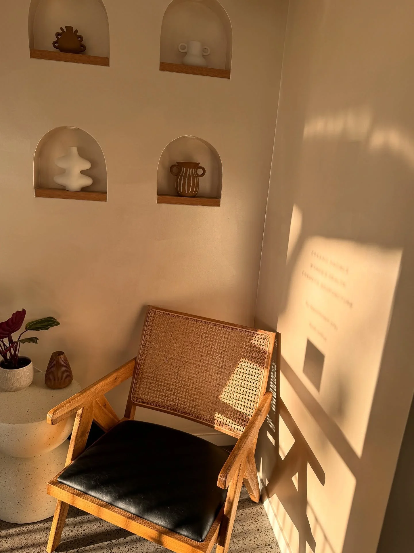 Lately I&rsquo;ve noticed a theme with the women coming into HERA, many of you are arriving right on the edge of burnout. You come in for your skin, but more so I feel you are really seeking a soft place to land.

The slow rhythmic massage in our fac