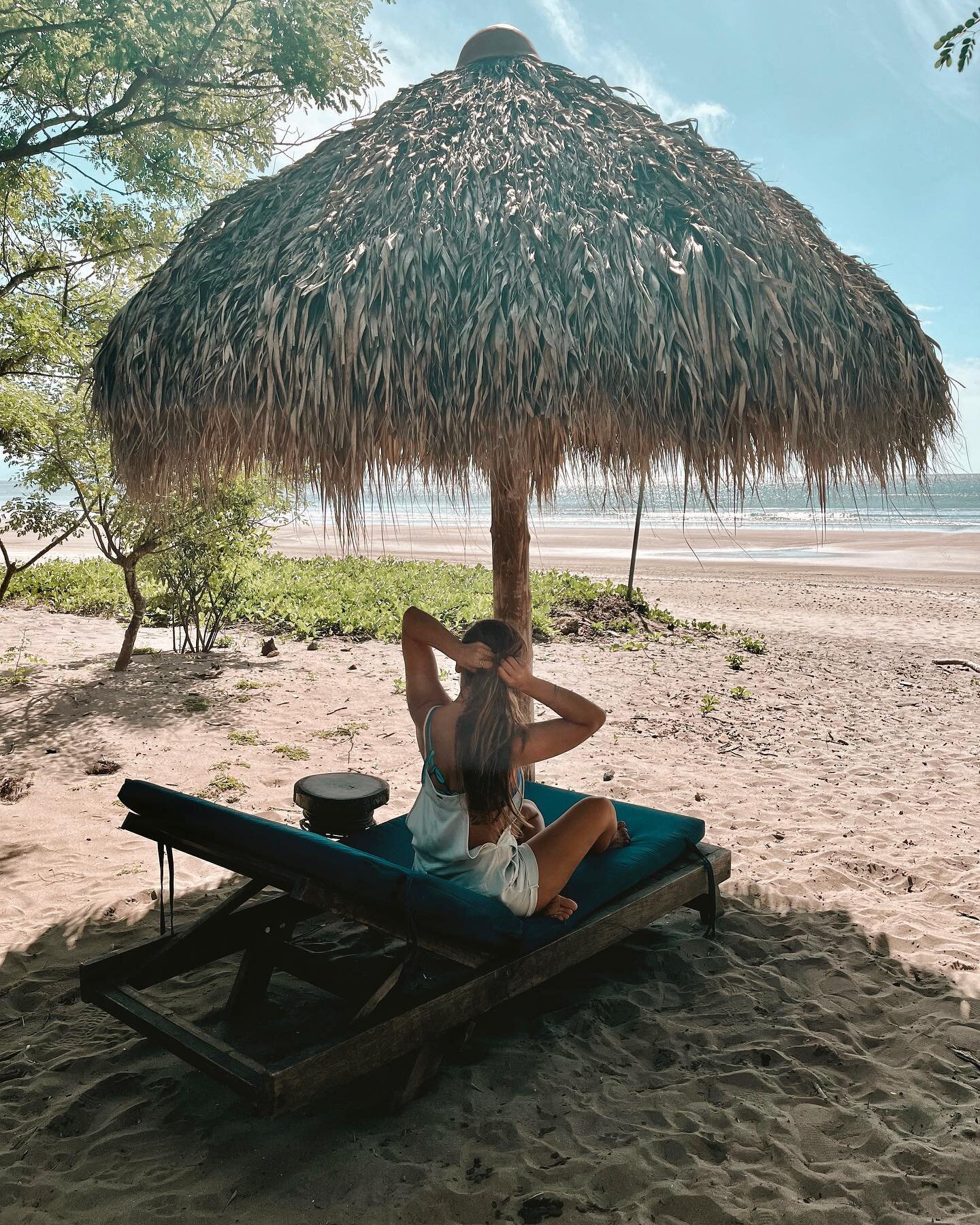 Livin&rsquo;s easy when you&rsquo;re retreating 💛

Only three spaces left for our November retreat in Nicaragua 🌞

Join us to Align &amp; Shine ✨🦋

November 11-17th, 2023
Southern Nicaragua
Private Queen Casitas 

DM me for more info or follow my 