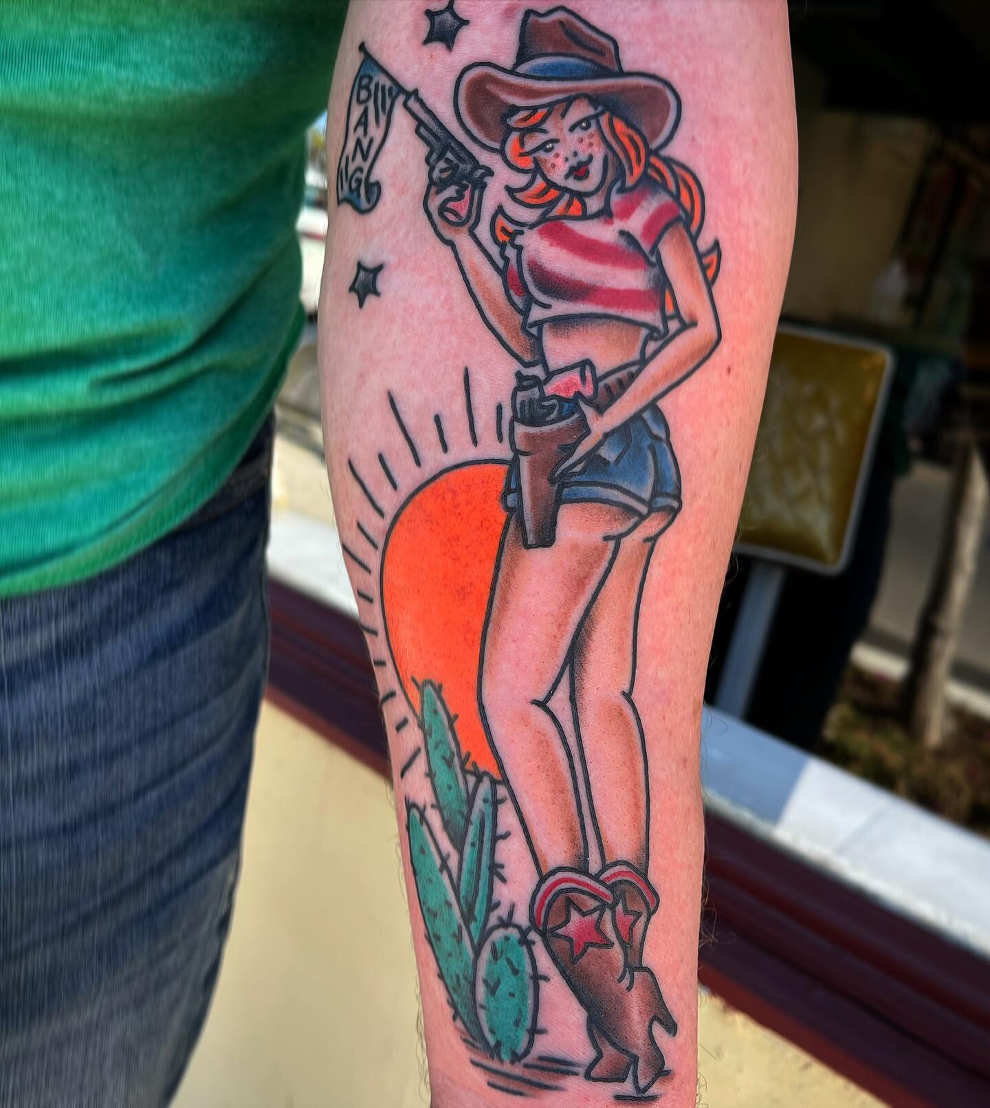 Here&rsquo;s an original cowgirl tattoo that @kd1904 made on @mcurtner_88 today!  We appreciate you Mac!  Always great to see you!  More American Traditional please!  Clementinetattoo.com #clementinetattoo #clementine #sandiegotattooartist #sandiegot