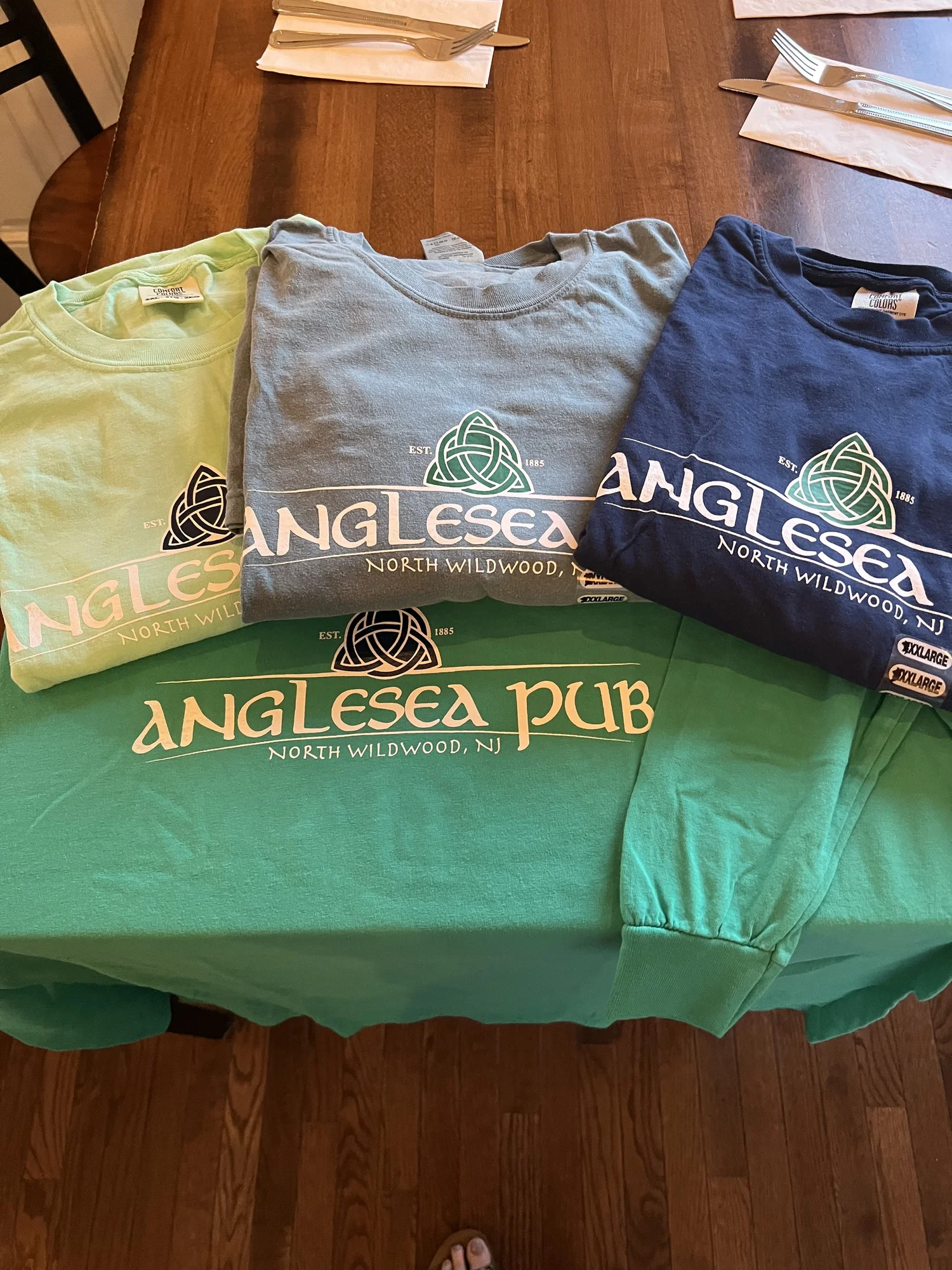 Store 2 — Anglesea Pub