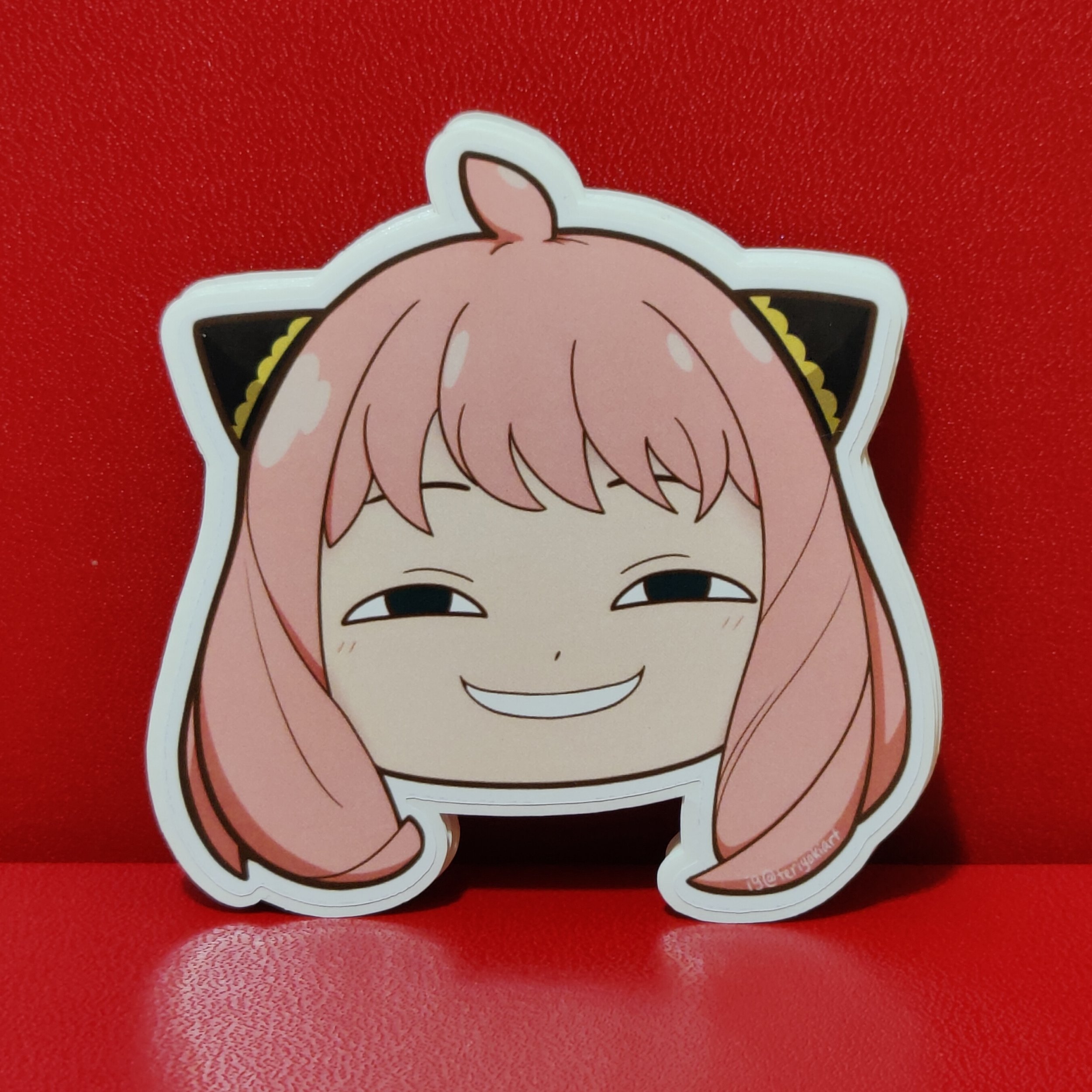 S1 - Smug Anya