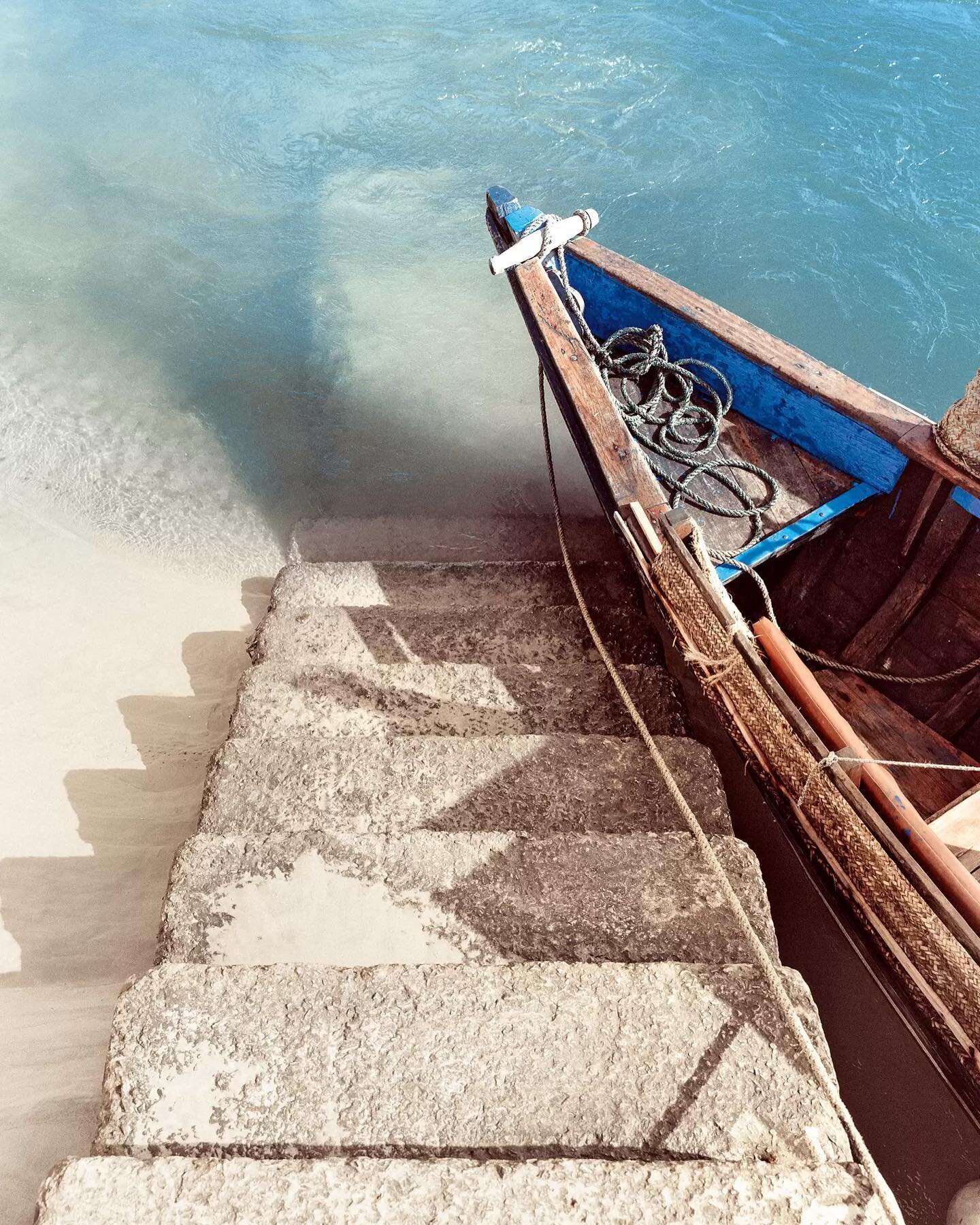 Take a boat off the island to explore the surrounding islands of Lamu 

&mdash;&mdash;&mdash;&mdash;&mdash;&mdash;&mdash;&mdash;&mdash;&mdash;&mdash;&mdash;&mdash;&mdash;&mdash;&mdash;&mdash;&mdash;&mdash;
www.billynorrissafaris.com
Book a Safari : e