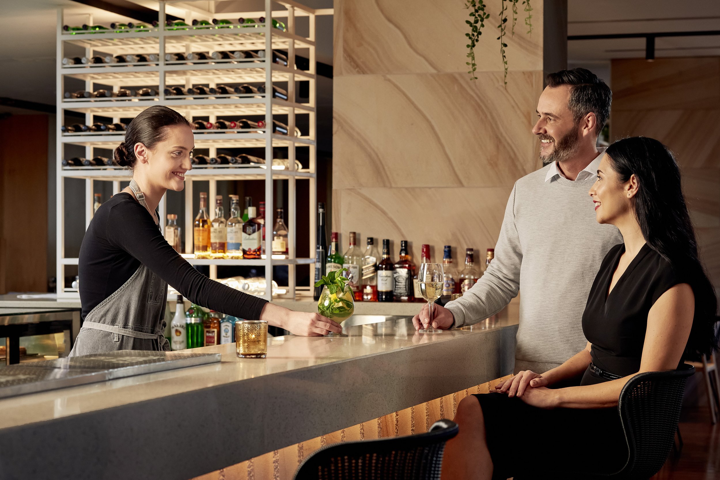 CYNR_LIFESTYLE_BAR_126 1 1.jpg