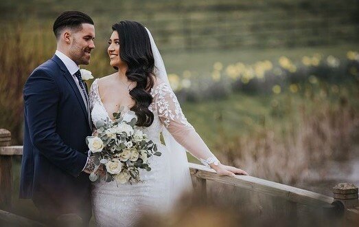 Congratulations to G&amp;C who got married @peakedgehotel this month 🤍

Clarissa looks absolutely gorgeous in her @bylillianwest dress from our boutique 🤍

Venue - @peakedgehotel 
Photographer- @marieansonphoto
Make Up - @amyelliotthair
Hair - @geo