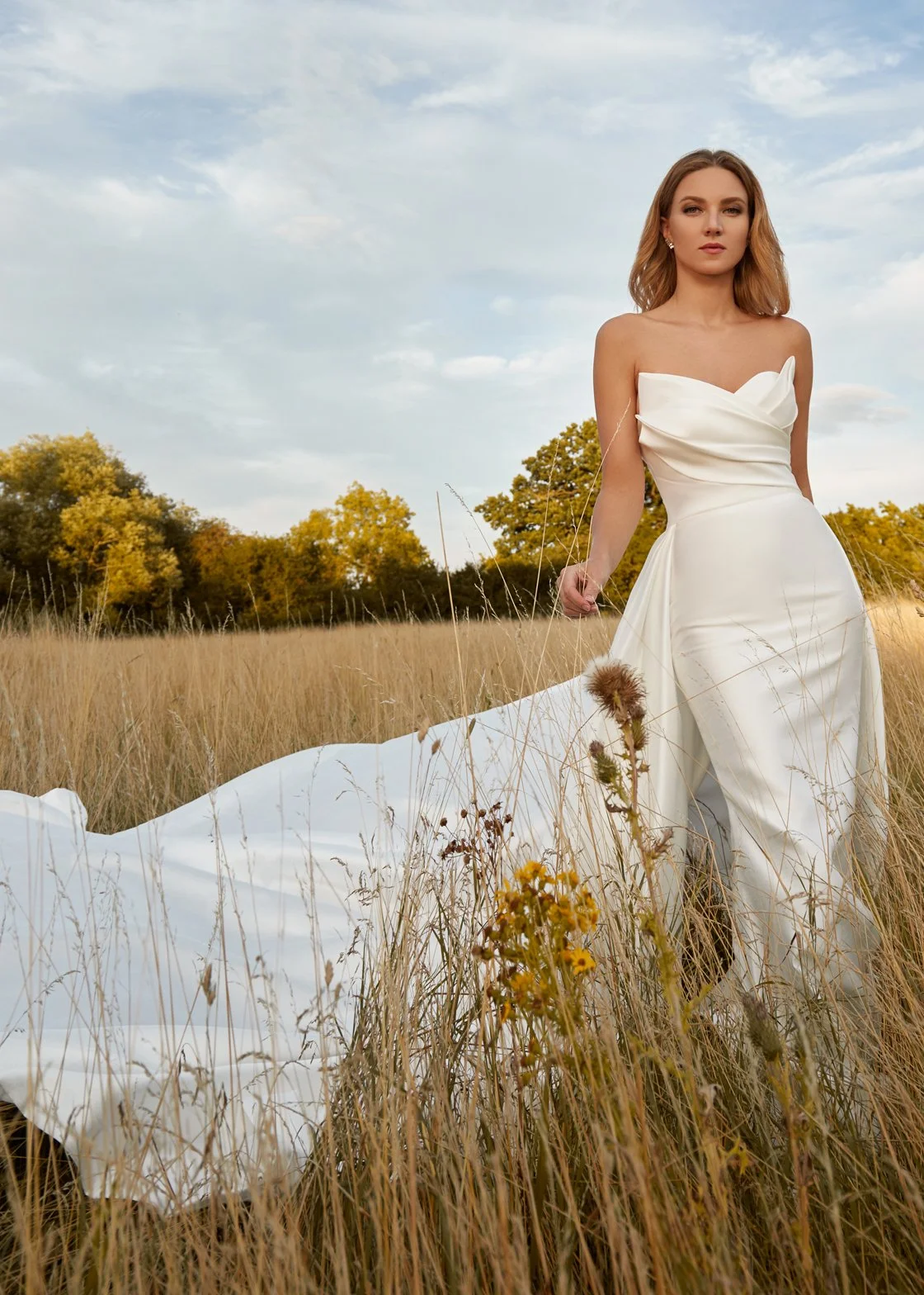 Julia Roberts UK 14 | Was £1614 | Now £499