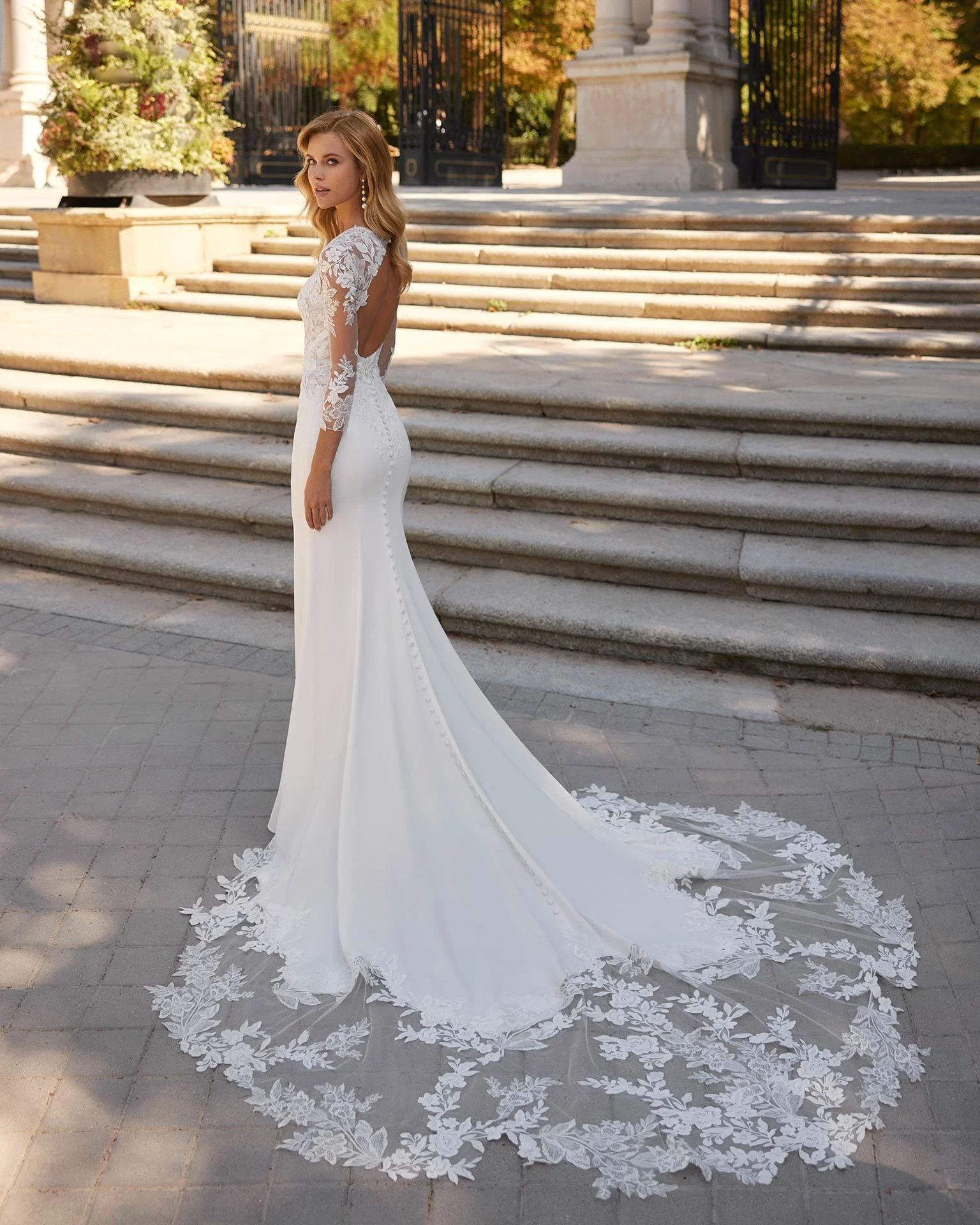 Salma UK 14 | Was £1965 | Now £799