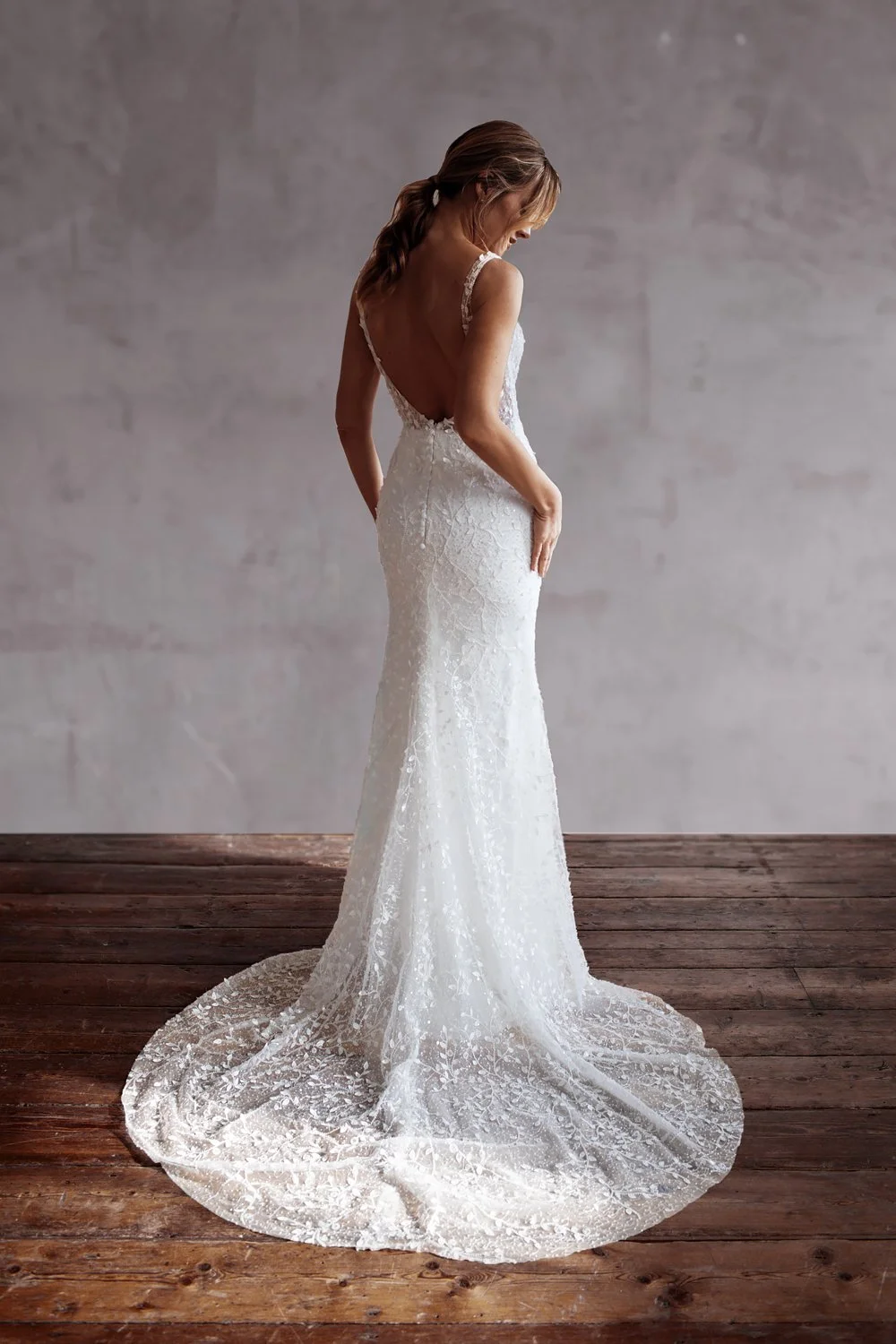 Ruth UK 14 | Was £2466 | Now £999