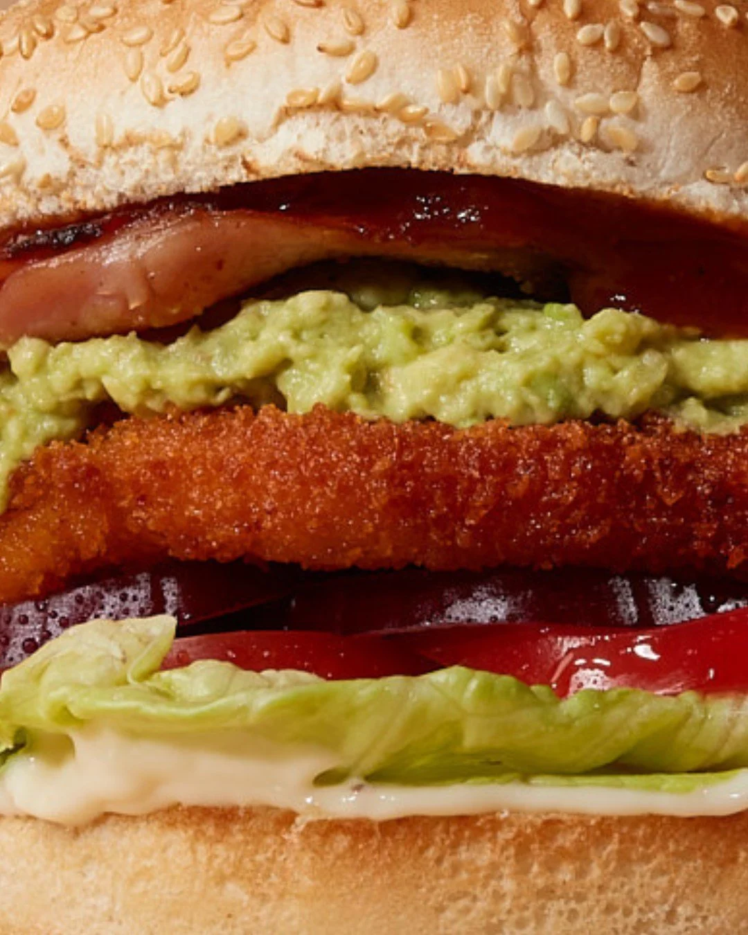 The Cabbie. Crumbed chicken, bacon, avocado, mayo, salad, and relish on a sesame seed bun. 🤤