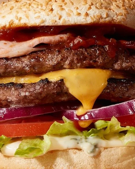 For those who don&rsquo;t mess around. 
The Full Monty. The name says it all. 💪 🍔