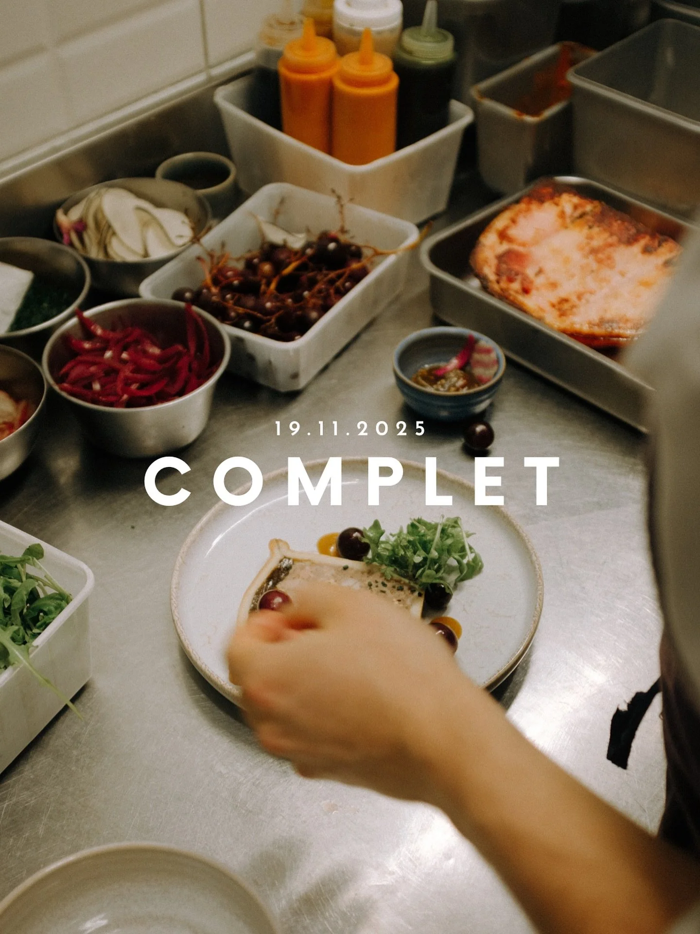 Vous avez rempli la prochaine &eacute;dition chez @cecile.toulouse en quelques jours &agrave; peine 🥹

On a h&acirc;te de vous retrouver dans une semaine tout pile, et poser les bougies pour la derni&egrave;re soir&eacute;e de 2025 🕯️

Et puisque v