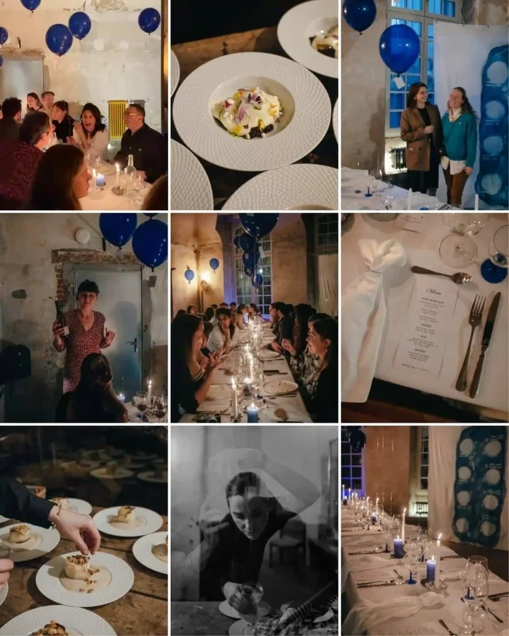 retour sur les &eacute;v&eacute;nements de L&rsquo;Heure Bleue qui ont fait 2025 🕯️

🫶🏻 L&rsquo;Anti-Date, avec une &eacute;quipe f&eacute;minine incroyable! @ombelinetreich @gazolinestudio @rita.yogaclub @lacontrecave 

🥕 La premi&egrave;re &eac