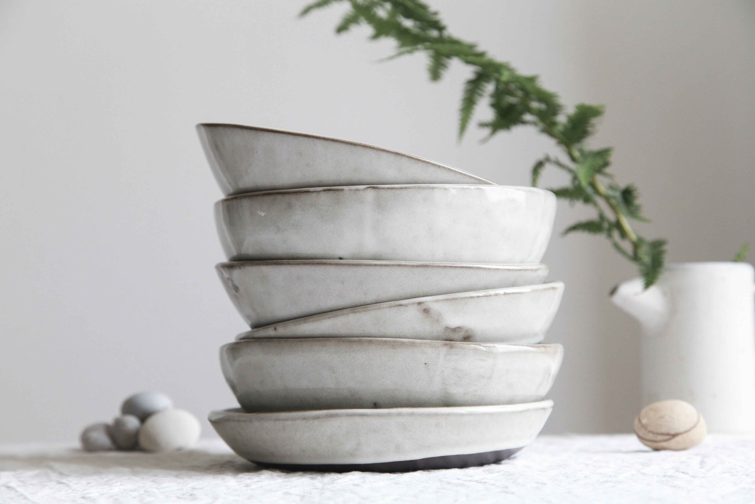 lace patterned bowls