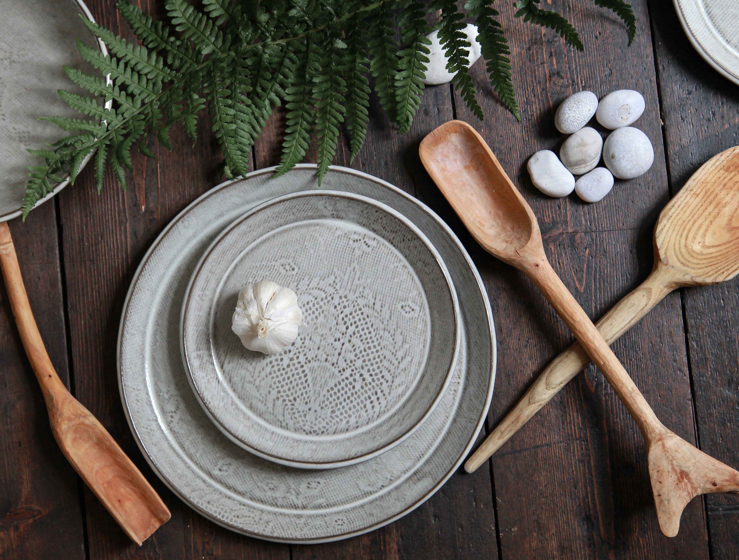 lace patterned plates