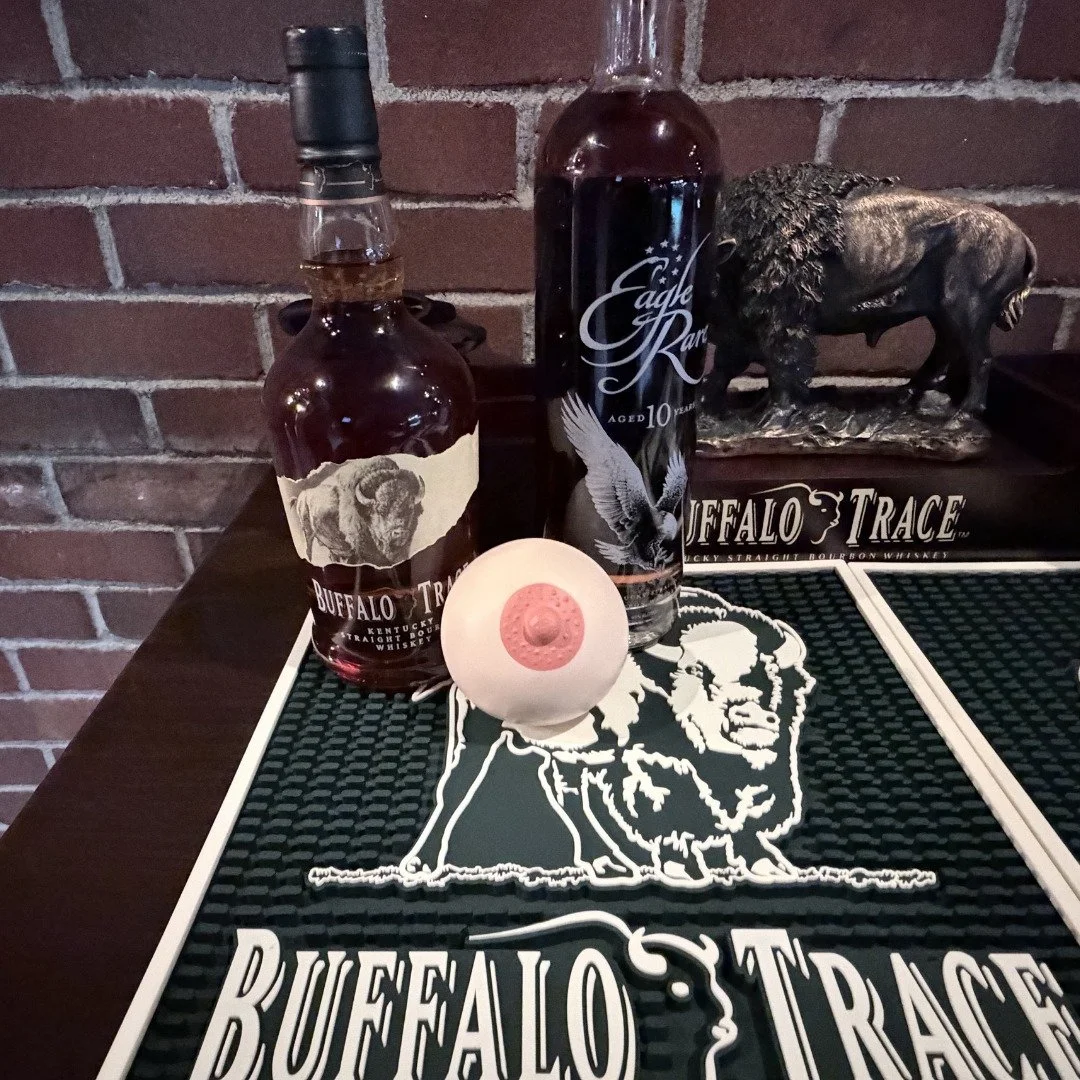 Thank you @legendsbarbecuenh for hosting a fundraising event for Ink 4 Pink! Together we raised over $500!! 💕🎱

These donations will directly fund life-changing tattoos for breast cancer survivors throughout New England.

Thank you to everyone who 