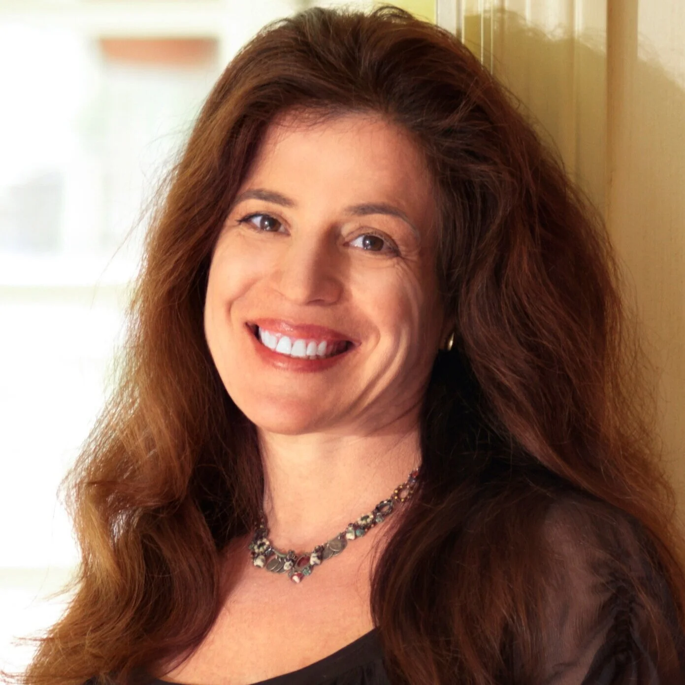 Ayala Laufer-Cahana M.D.