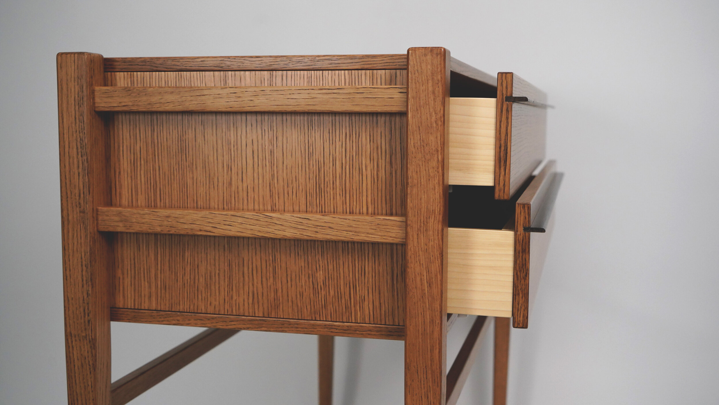 4CloseupDrawers.jpg