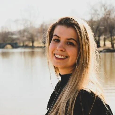 Season 5 - Ep. 99 Sinister Small Town Teen Suspense with guest Brooke Lauren Davis