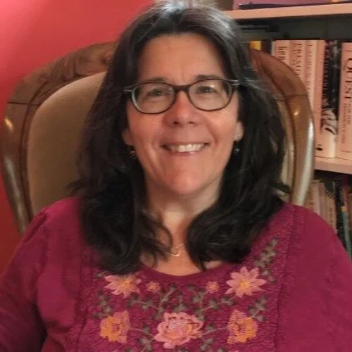 Ep. 59 - Ellen Birkett Morris: Big Stories in Small Spaces