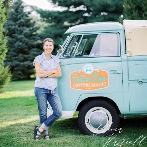 Ep. 54 - Melanie Moore: A Bus Service For Book Lovers