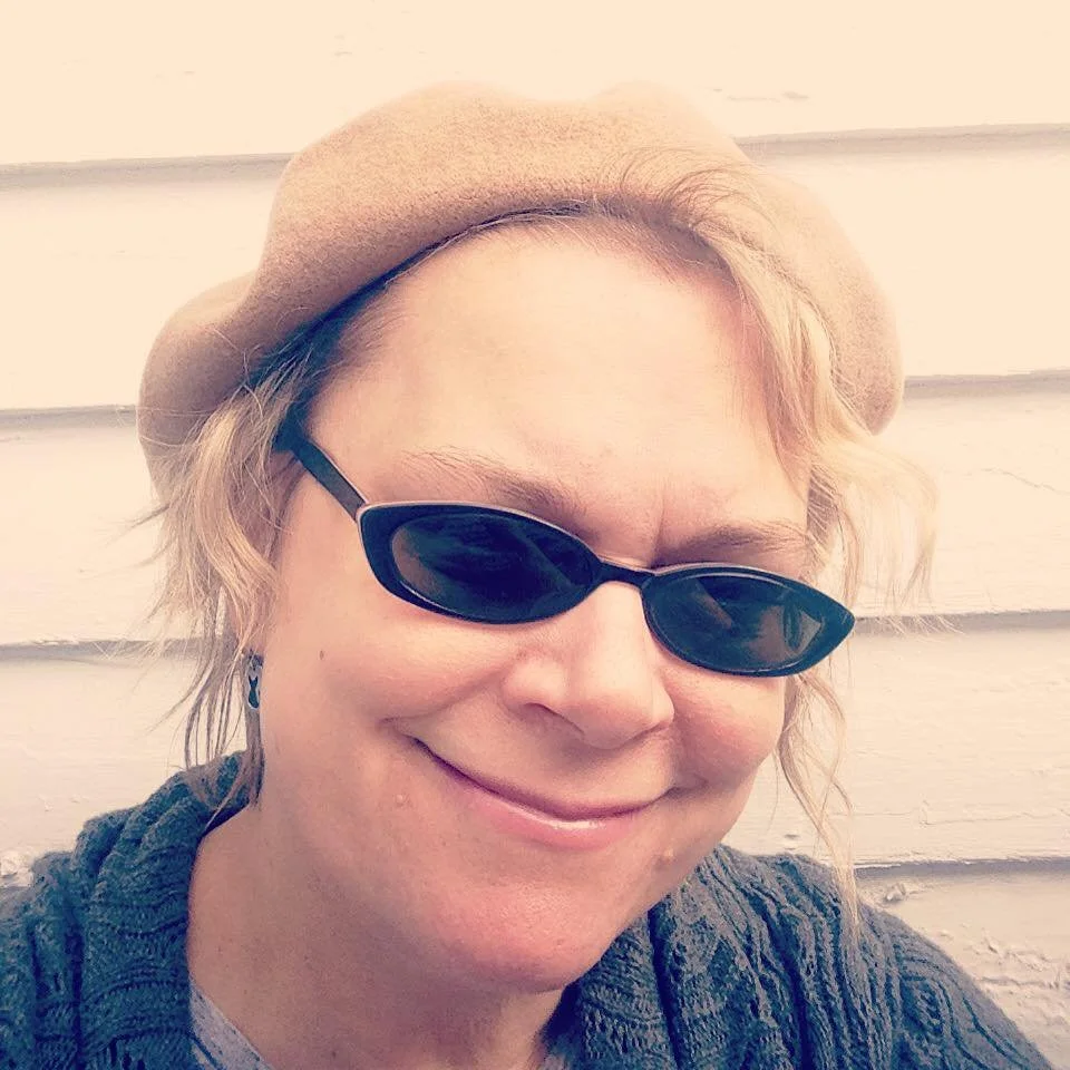 Season 5 - Ep. 112 Early Bird Holiday Book Buys with Sam Miller