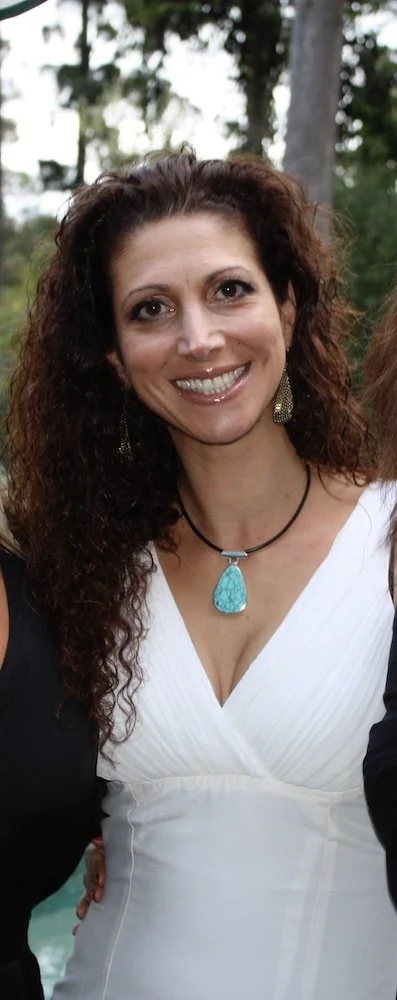 Season 7 - Ep. 154  Around the World Reading: Australia