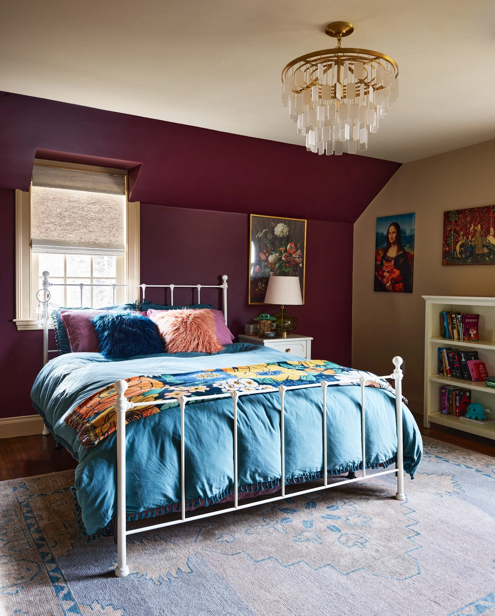 15 Dramatic Girls Bedroom with Jewel Tones.jpg