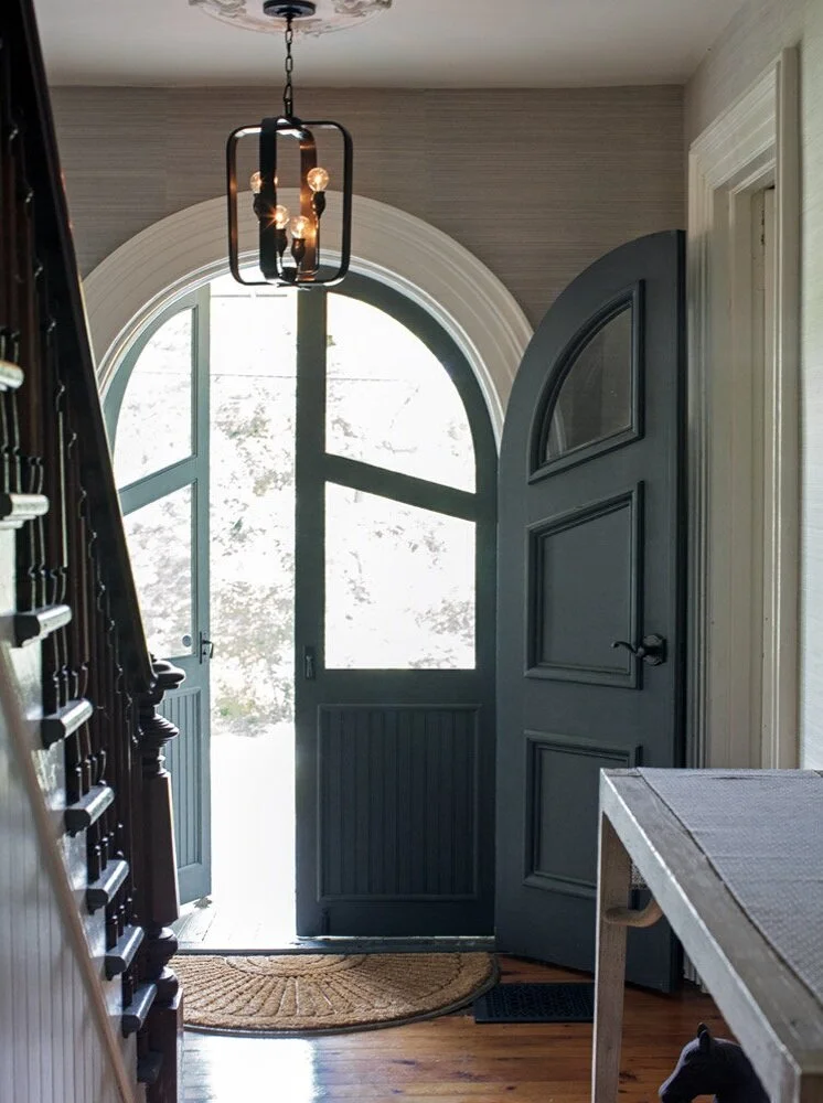 farmhouse-hudson-valley-mercer-interior-design-002.jpg