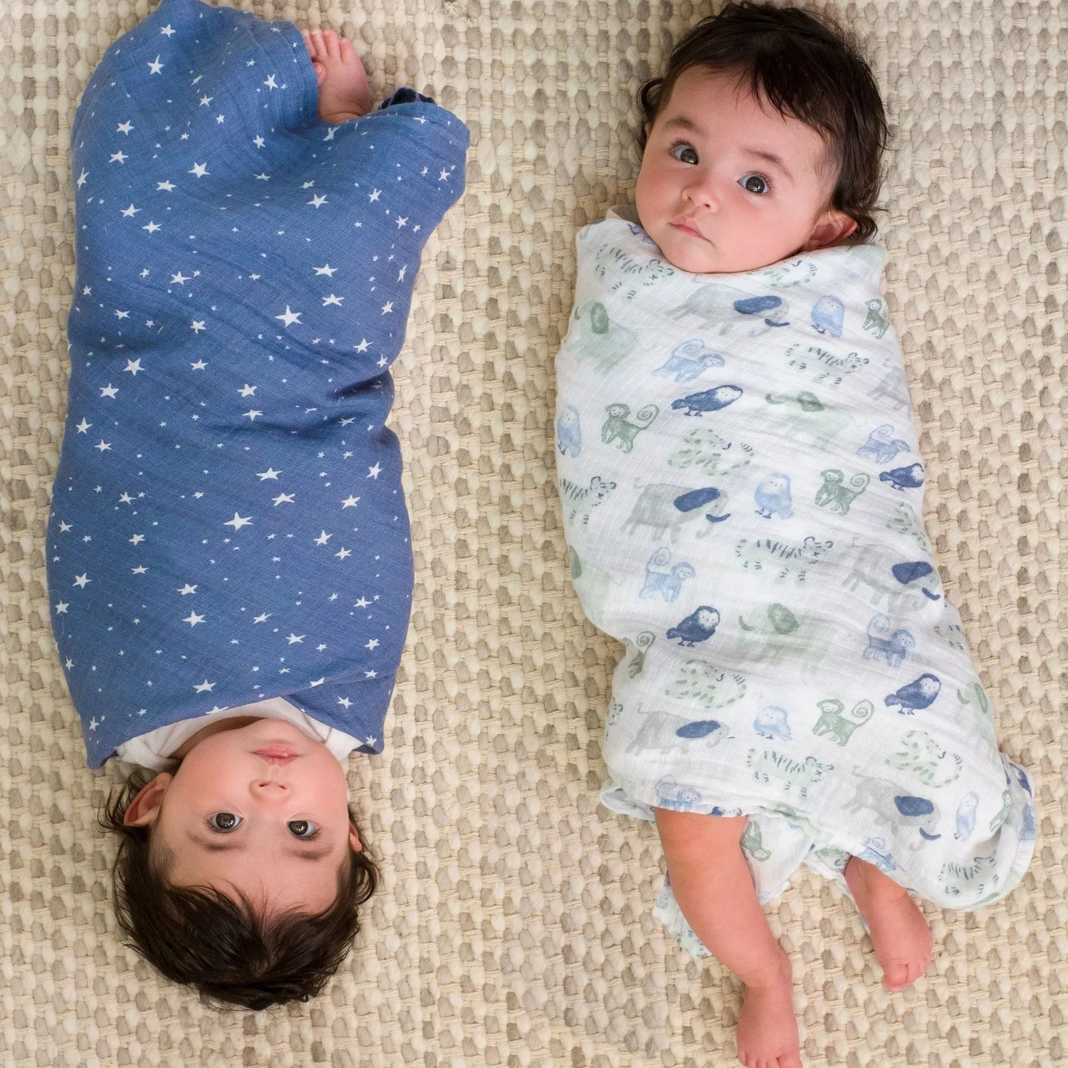 ESWC40020_6-baby-essentials-cotton-muslin-swaddle-time-to-dream-4pk.webp