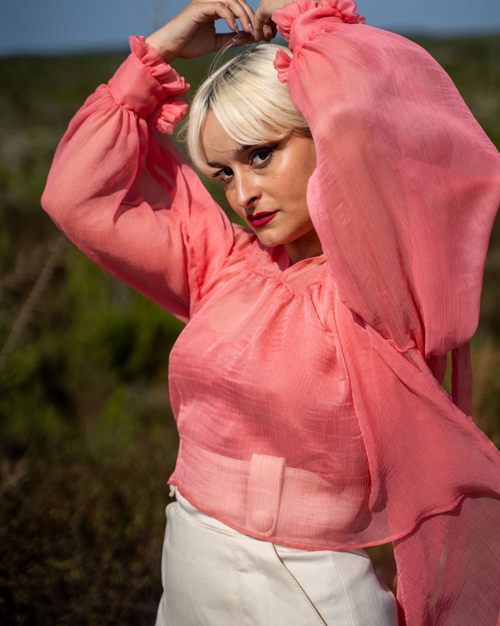 Teresa-Mineiro-Blusa-La-Poetisa-Blush.jpg