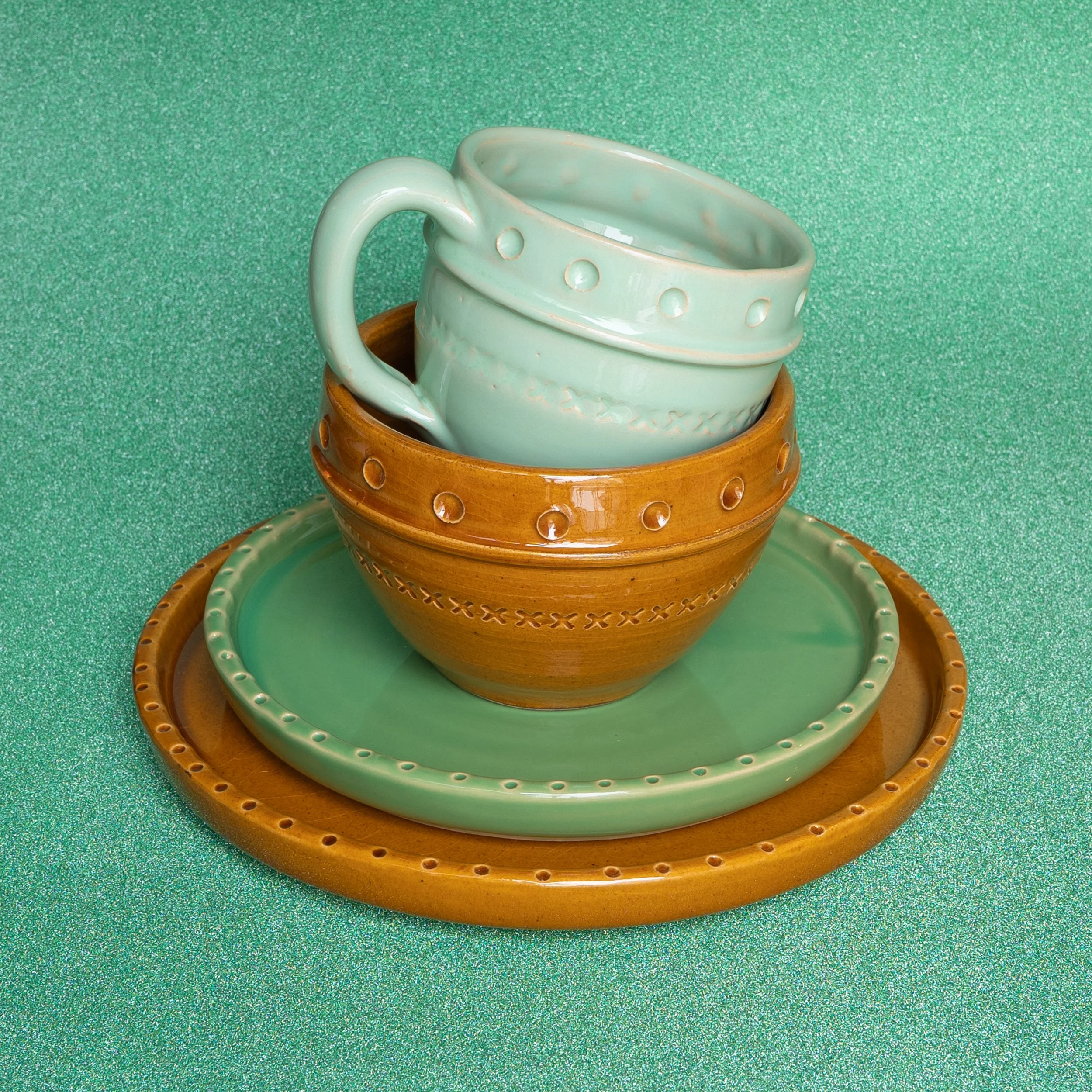 teresa-mineiro-ceramica-18cm-215mm-taca-bowl-caneca-mug-aqua-caramel-jade.jpg