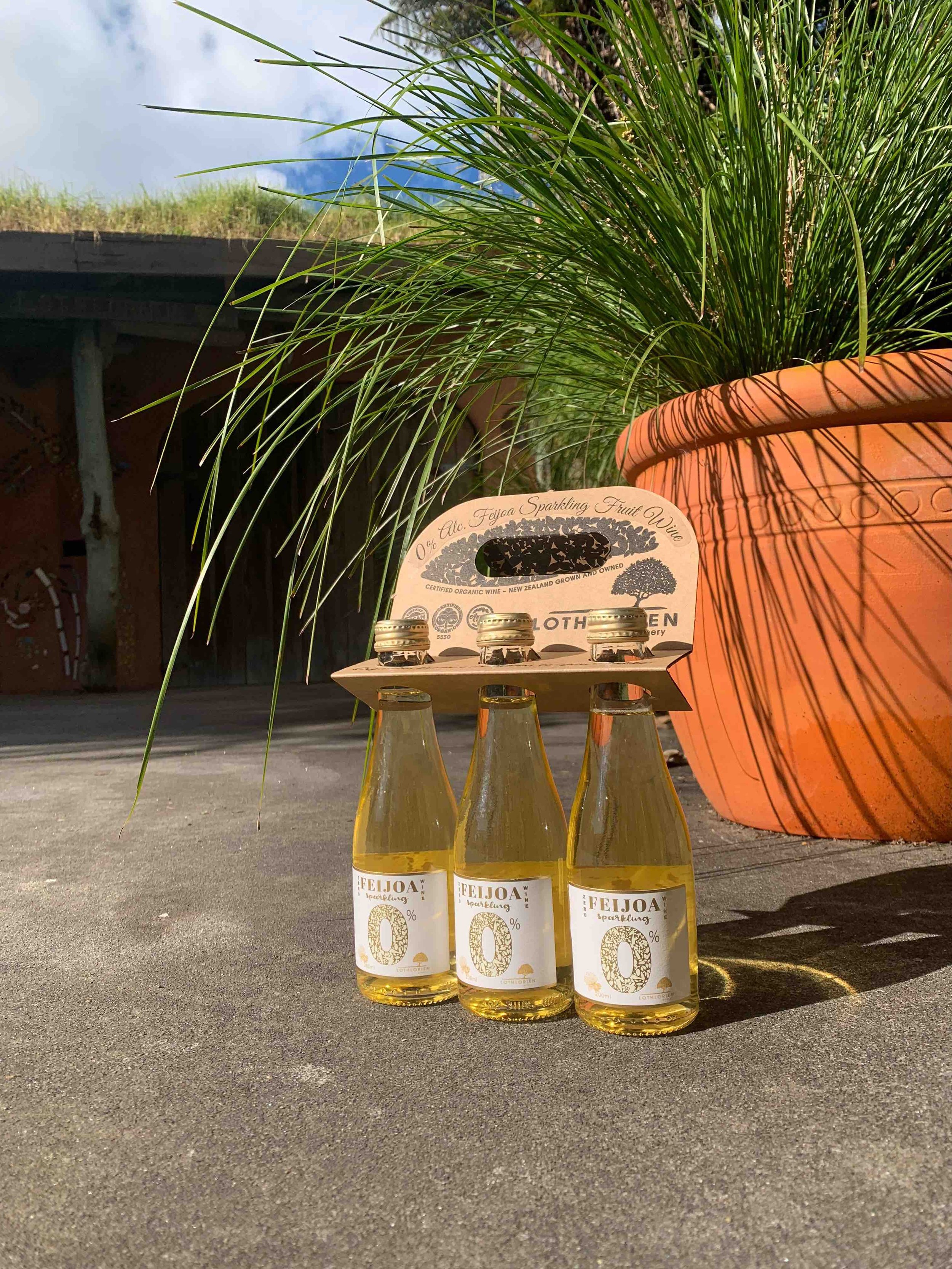 Lothlorien Winery 3x200mls pack feijoa zero percent alcohol wine.jpg