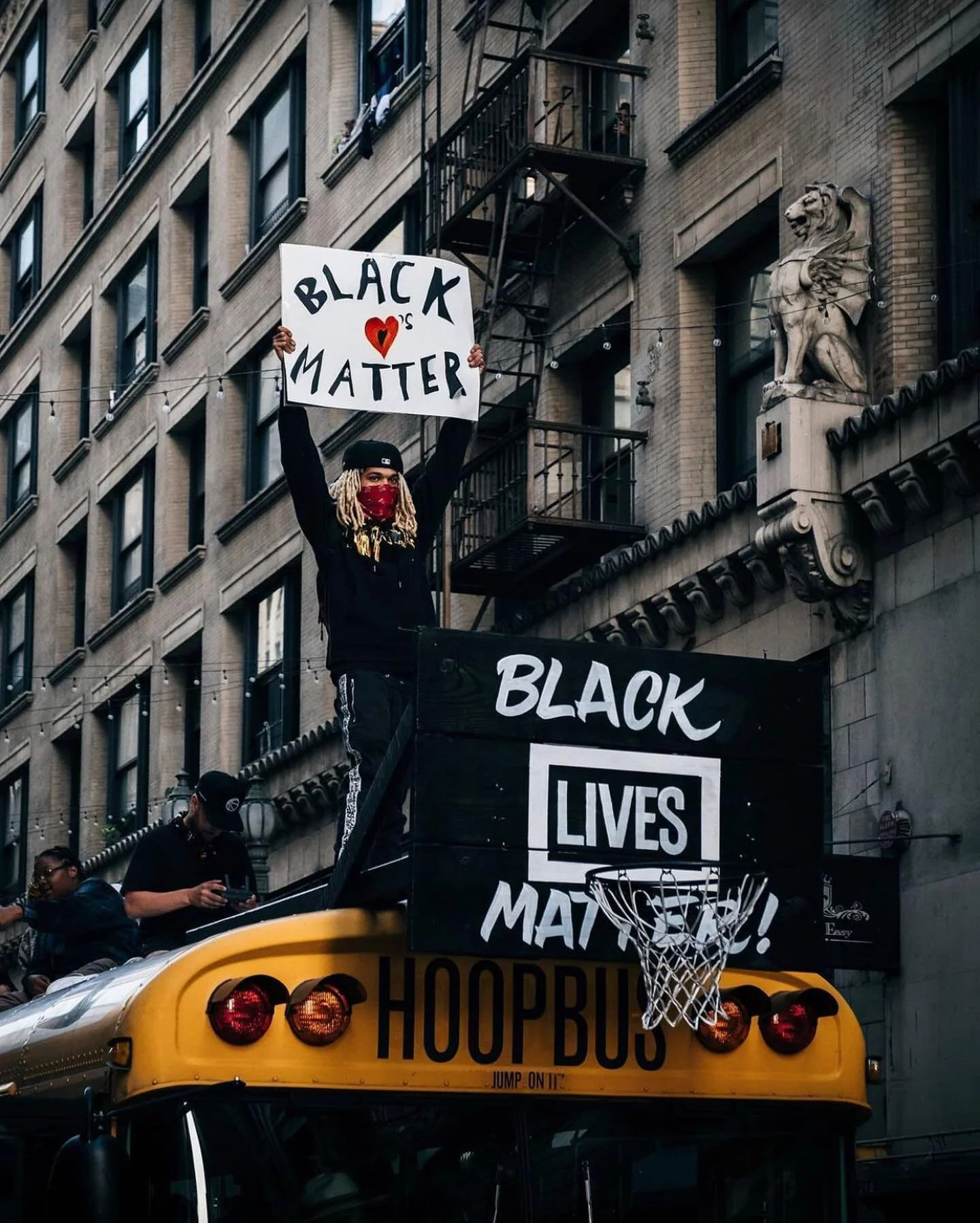 Black history month is here. Reflecting on our #blm tour amplifying black voices ✊🏿 
&hellip;

#blackhistory #blacklivesmatter #blmmovement #hoopbus #gameneverstops